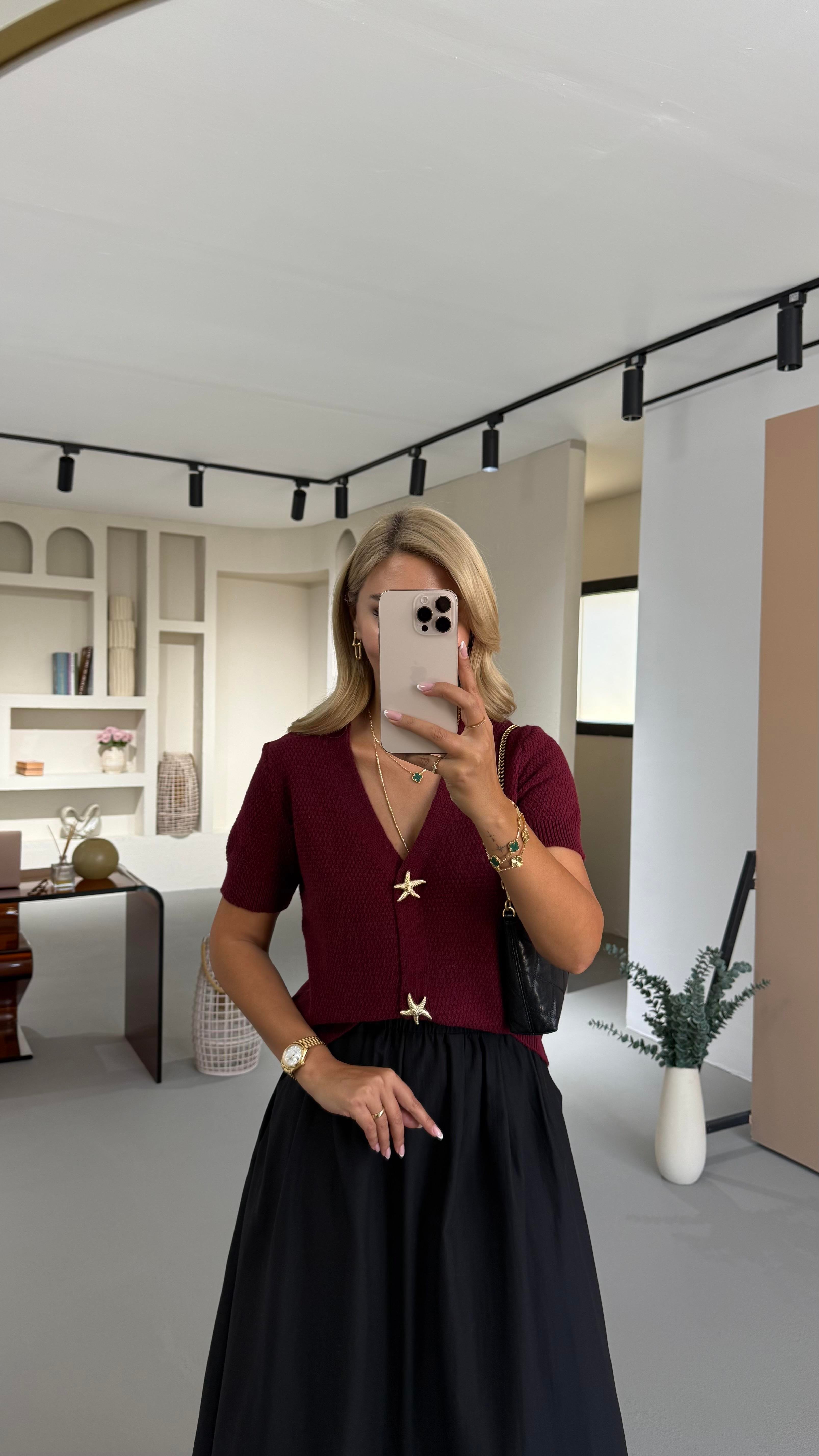 Deniz Yıldızı Aksesuarlı Petek Doku Bordo Hırka