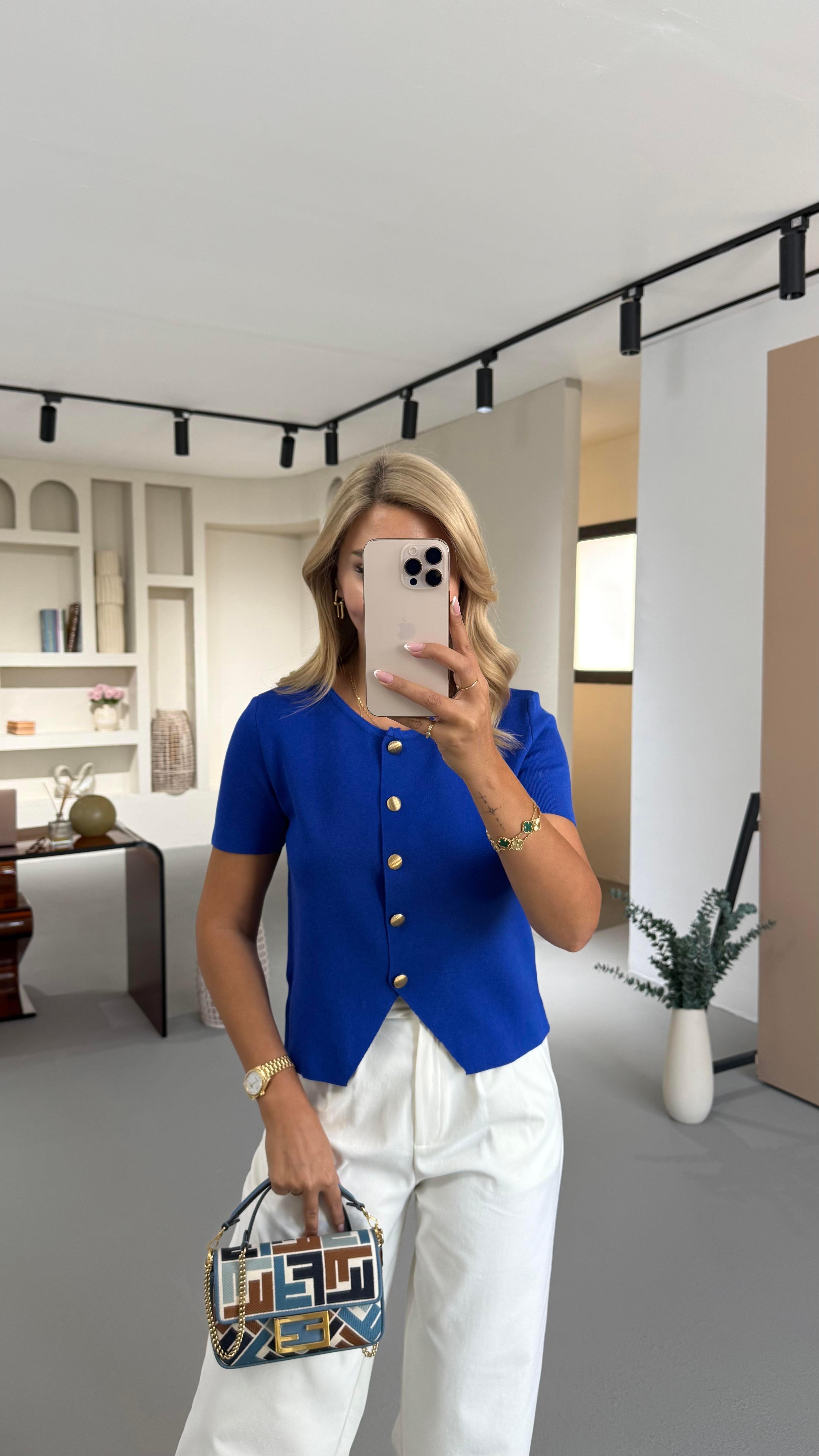 Gold Düğme Detay Kısa Kol Saks Triko Hırka