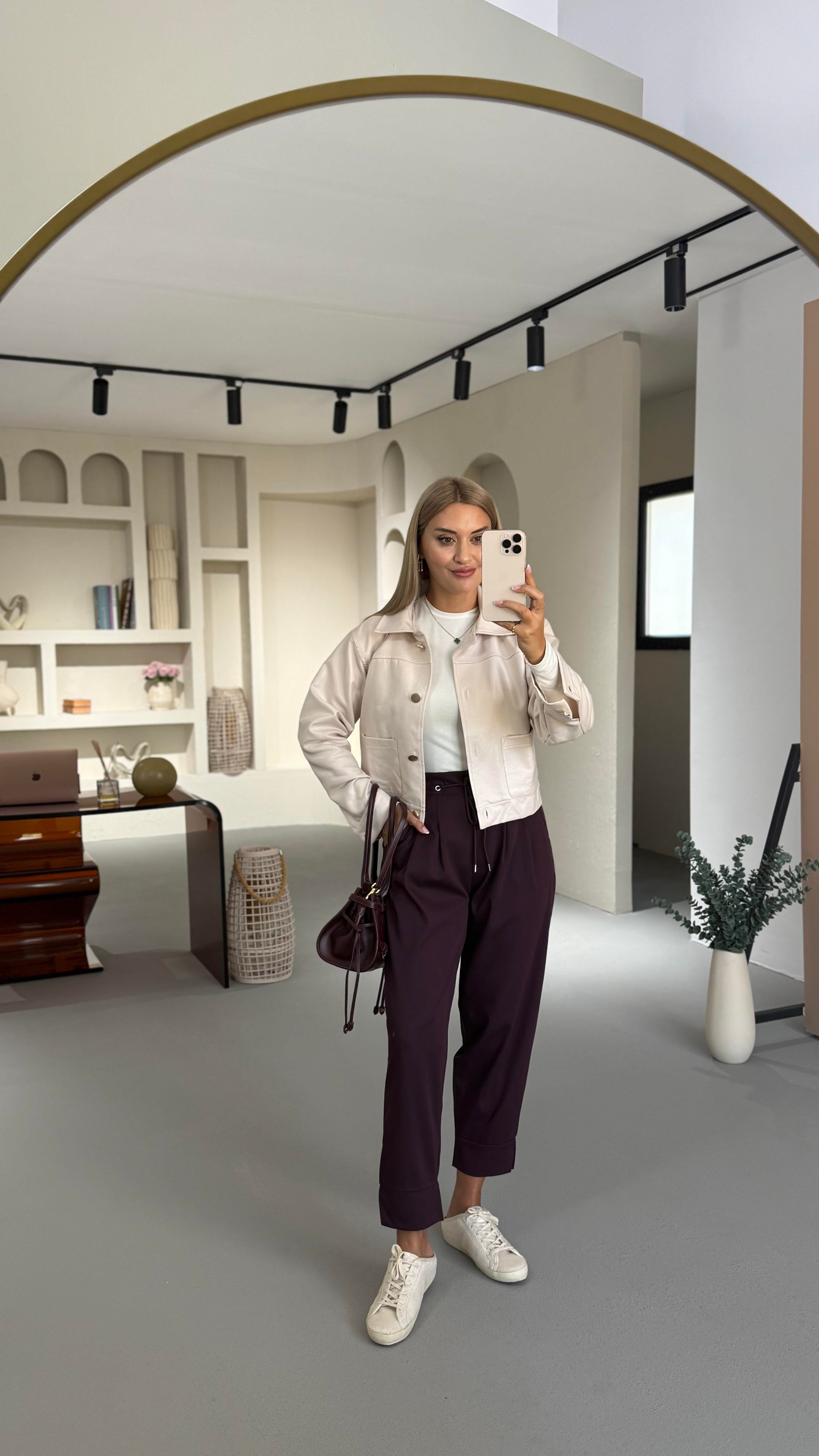 Pilise Detay Beli Lastikli Mürdüm Havuç Pantolon