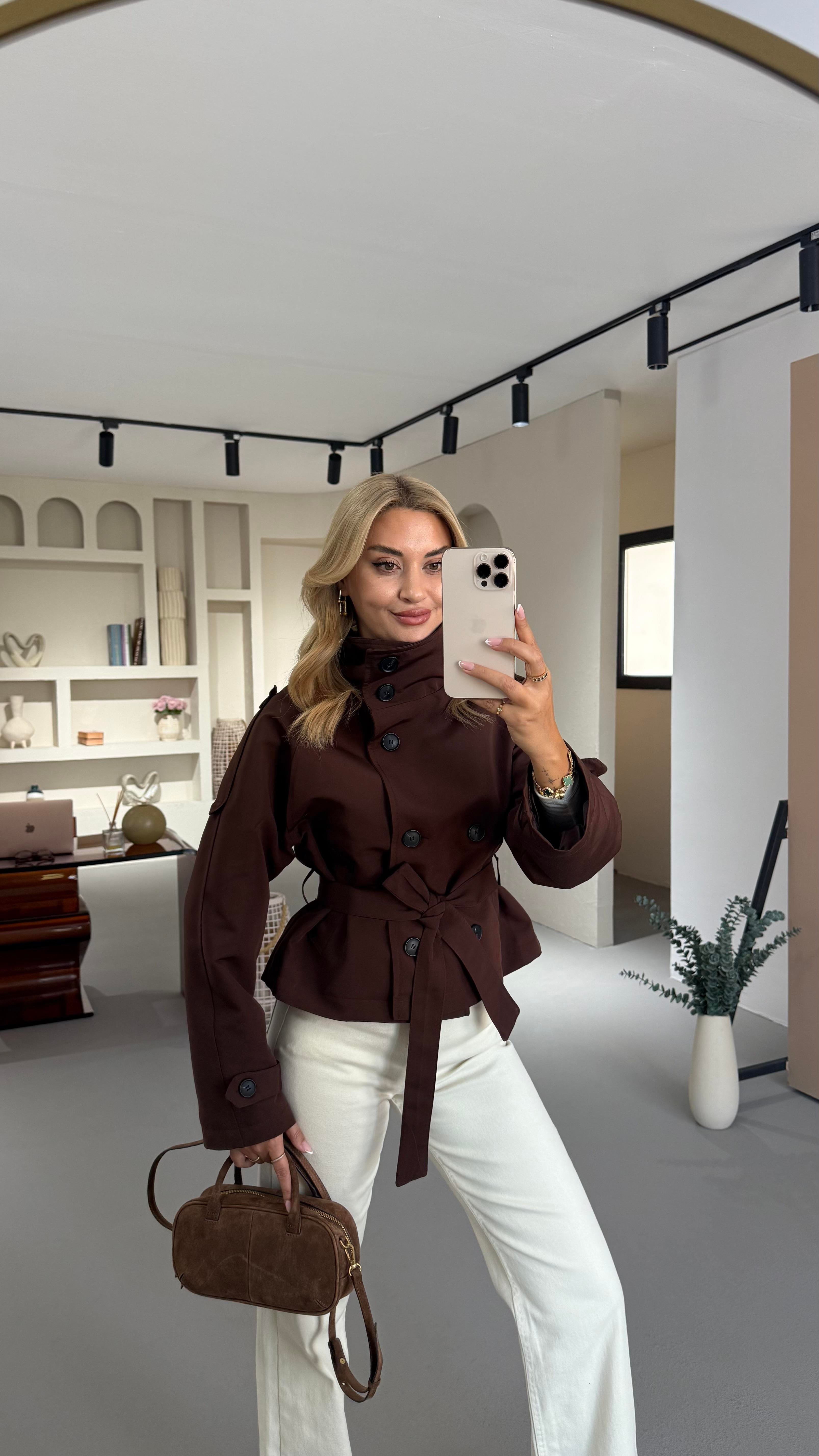 Dik Yaka Apoletli Acı Kahve Trenç