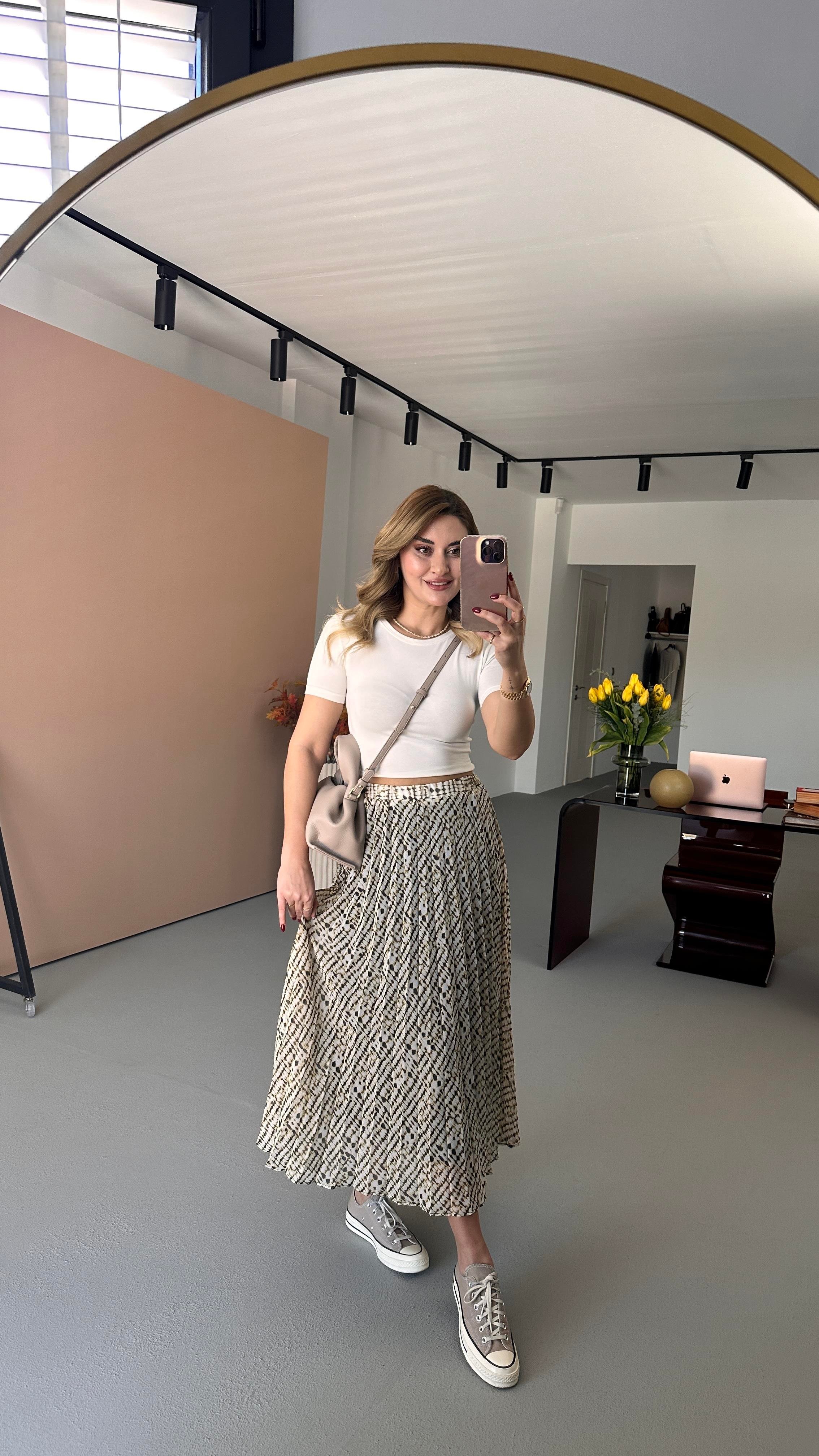 Beli Lastikli Haki Desenli Şifon Etek