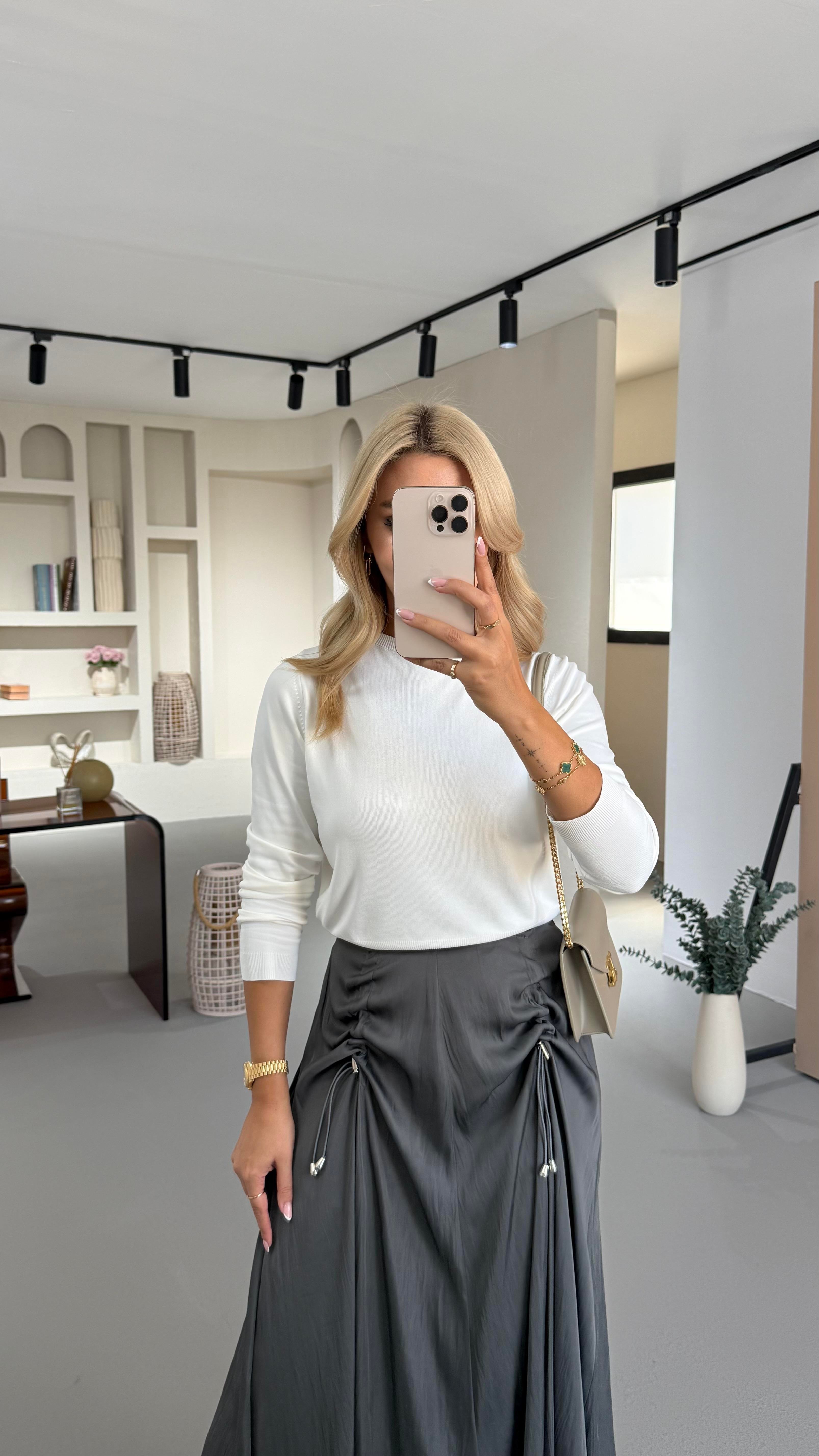 Bisiklet Yaka Uzun Kol Ekru Basic Triko