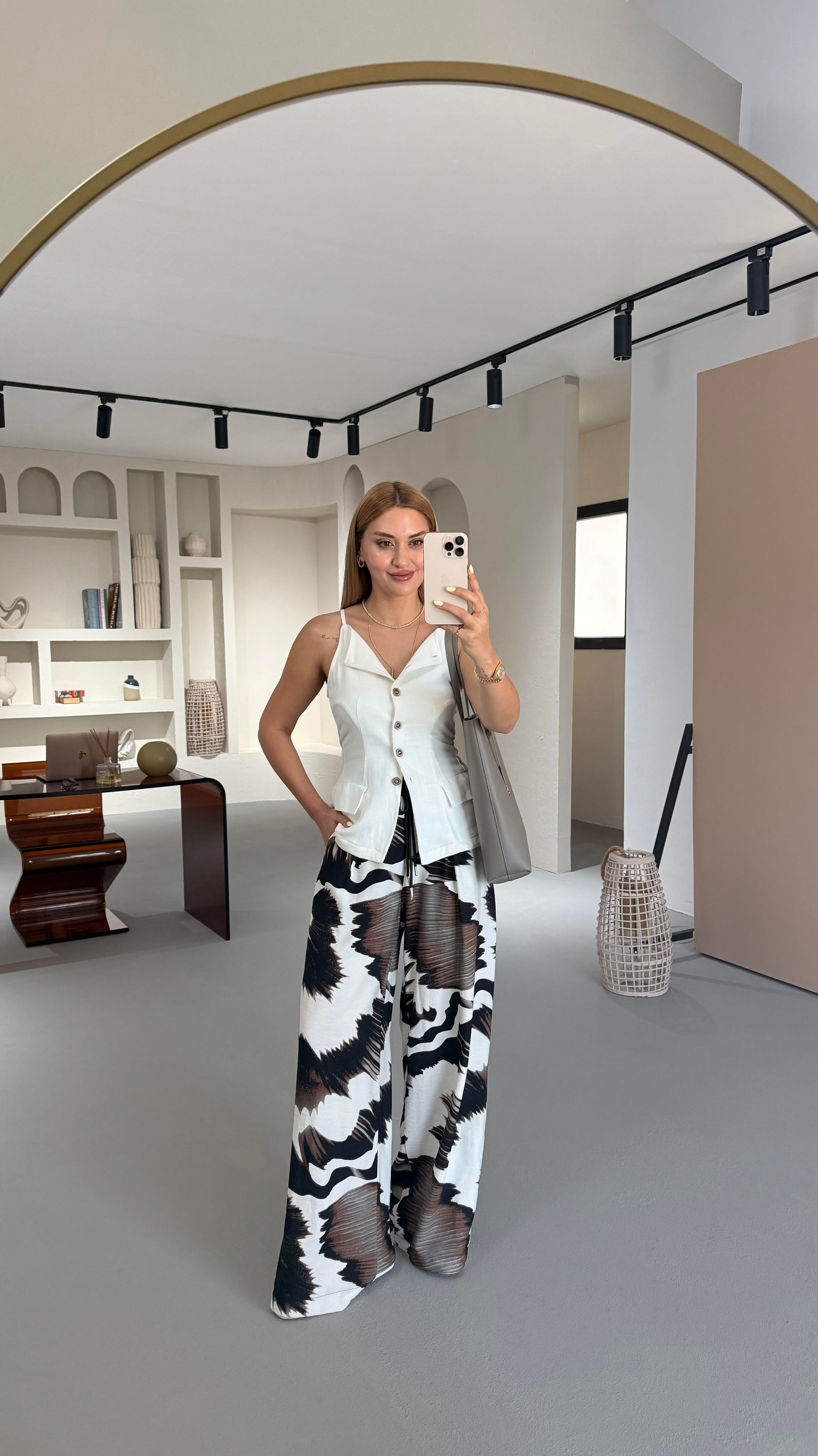 Çift İp Detay Desenli Ekru Kahve Palazzo Pantolon