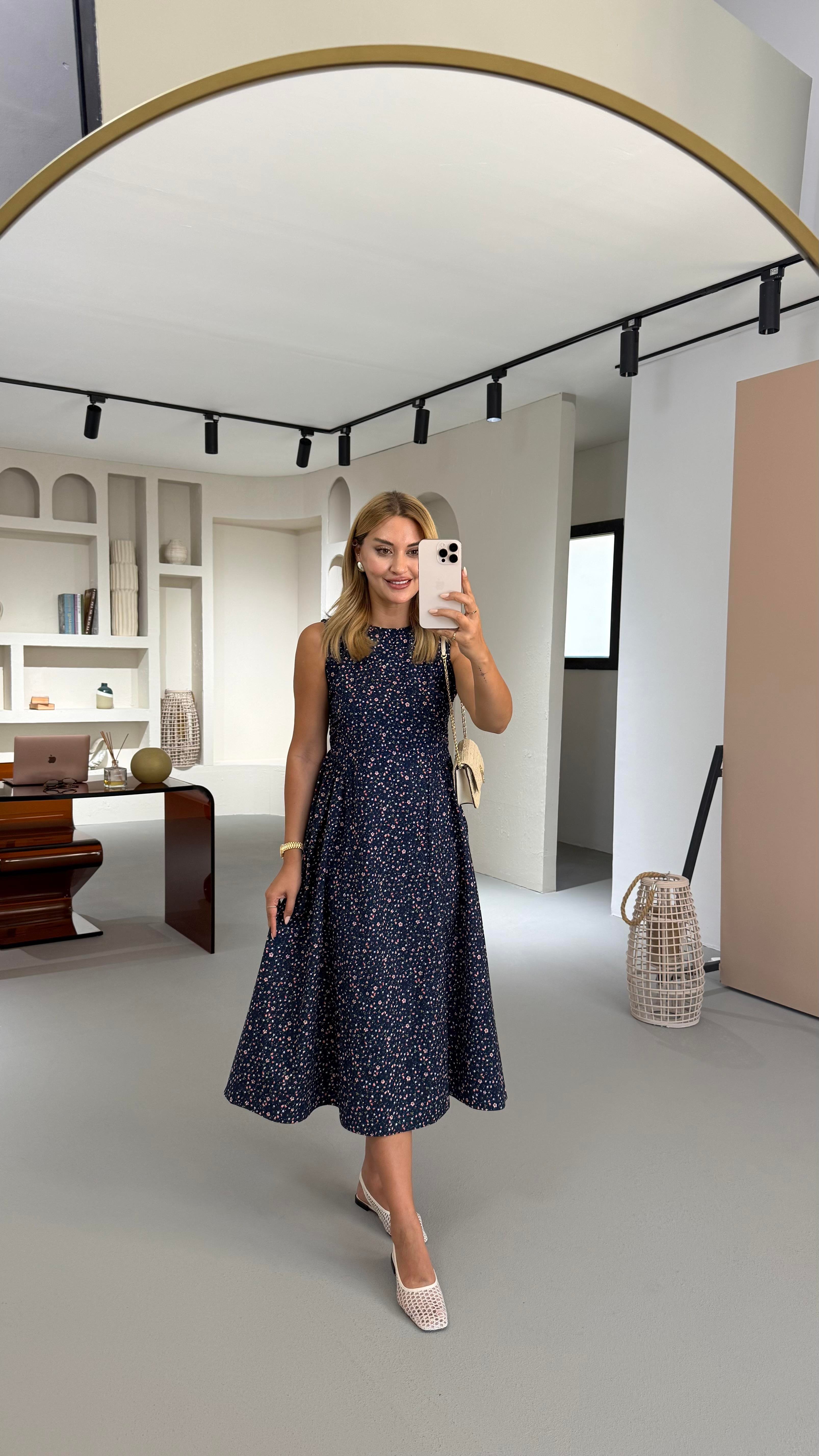 Drape Detay Çıtır Desen Lacivert Poplin Elbise