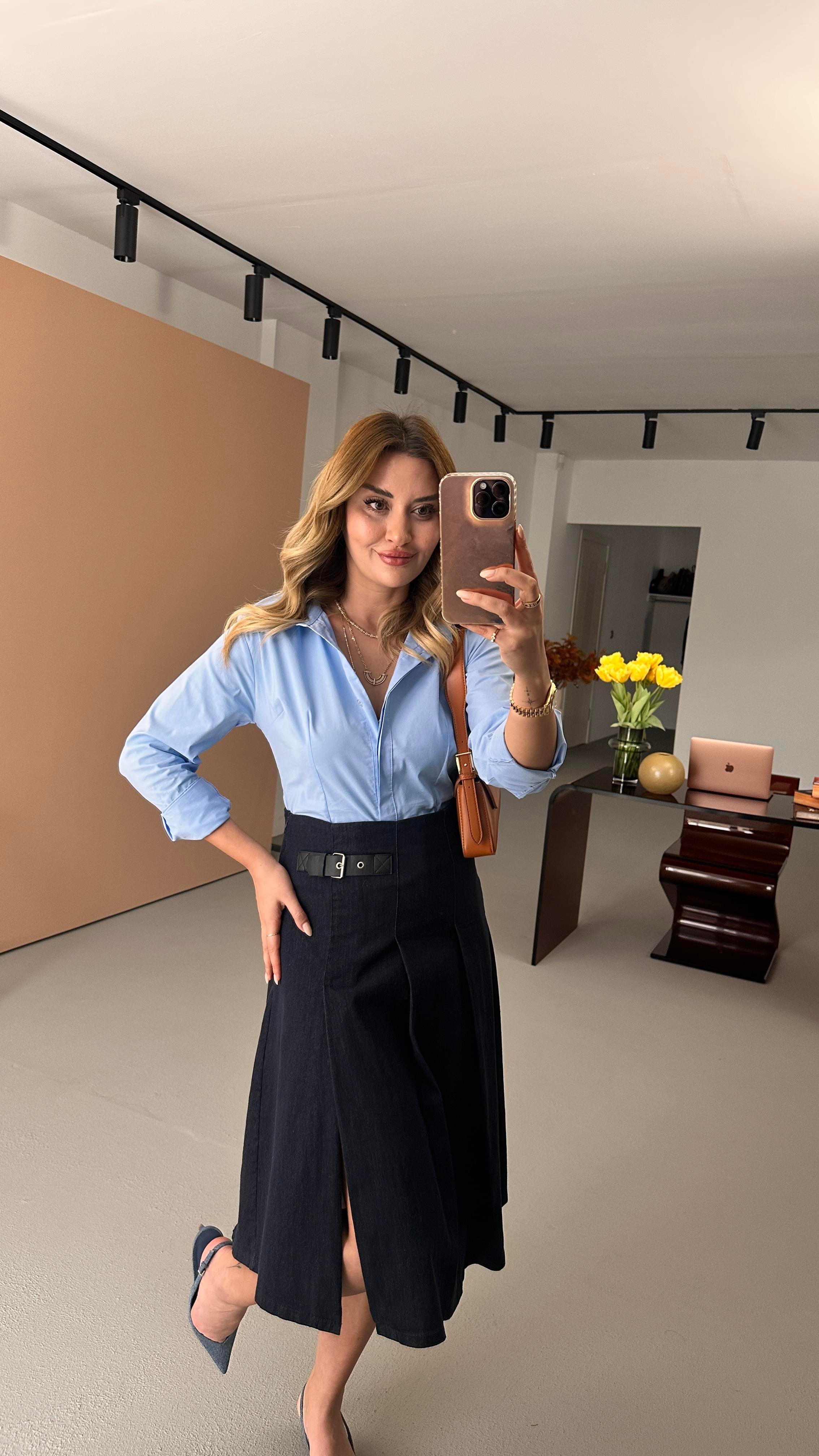 Kemer Detay Piliseli Likralı Lacivert Denim Etek