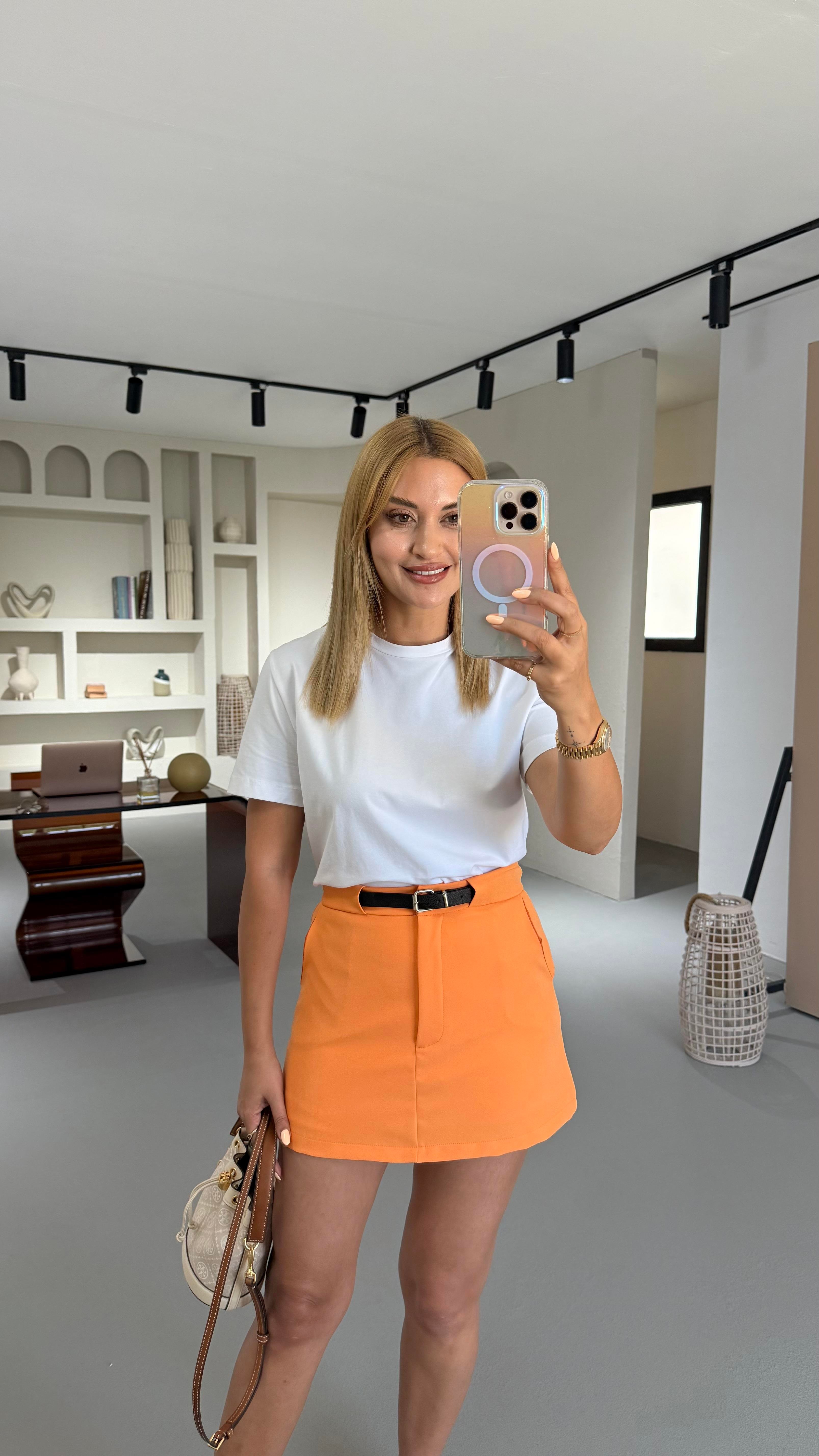 Kemerli Cep Detay Orange Şort Etek