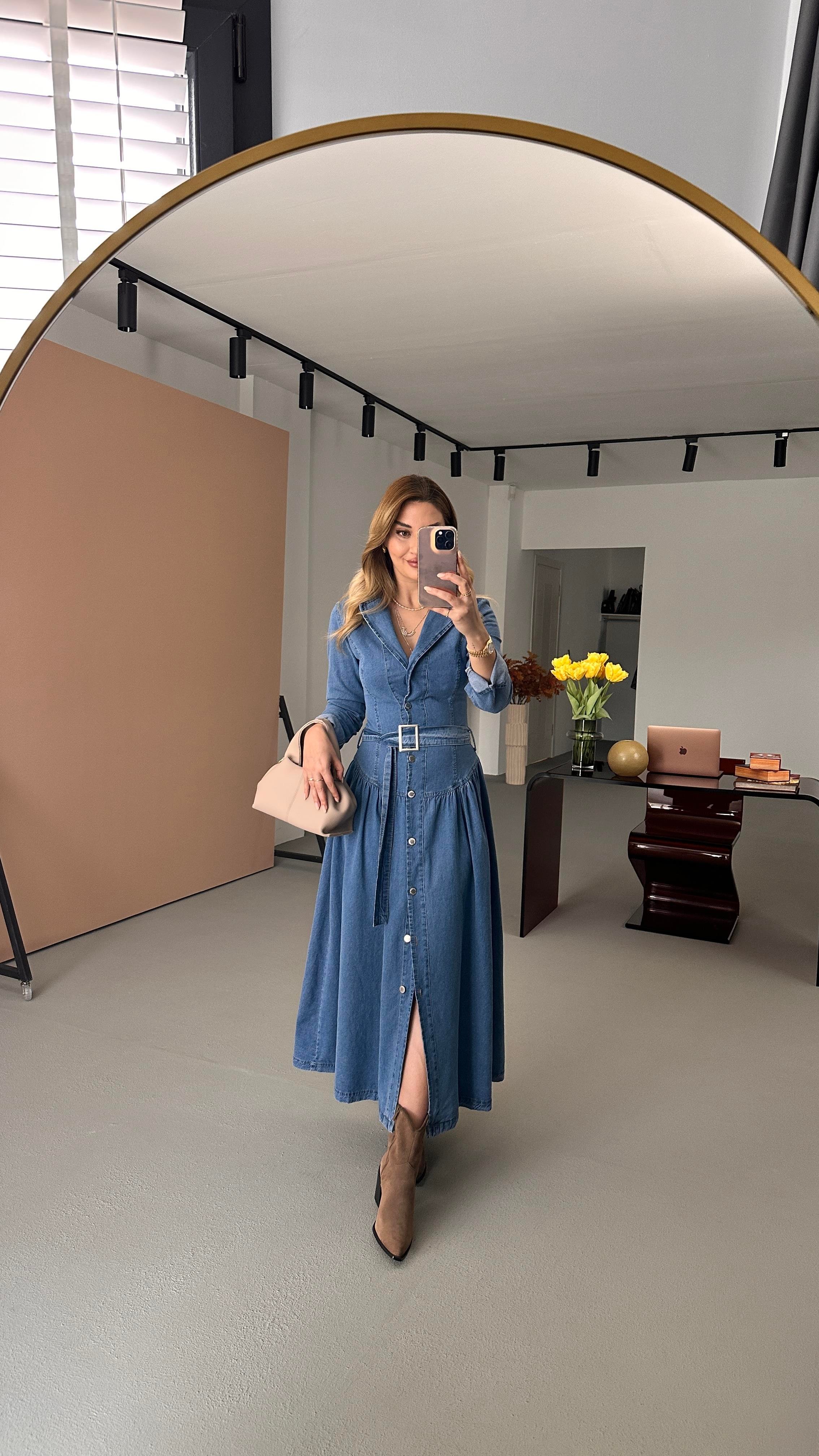 Kruvaze Yaka Mavi Kemerli Maxi Denim Elbise
