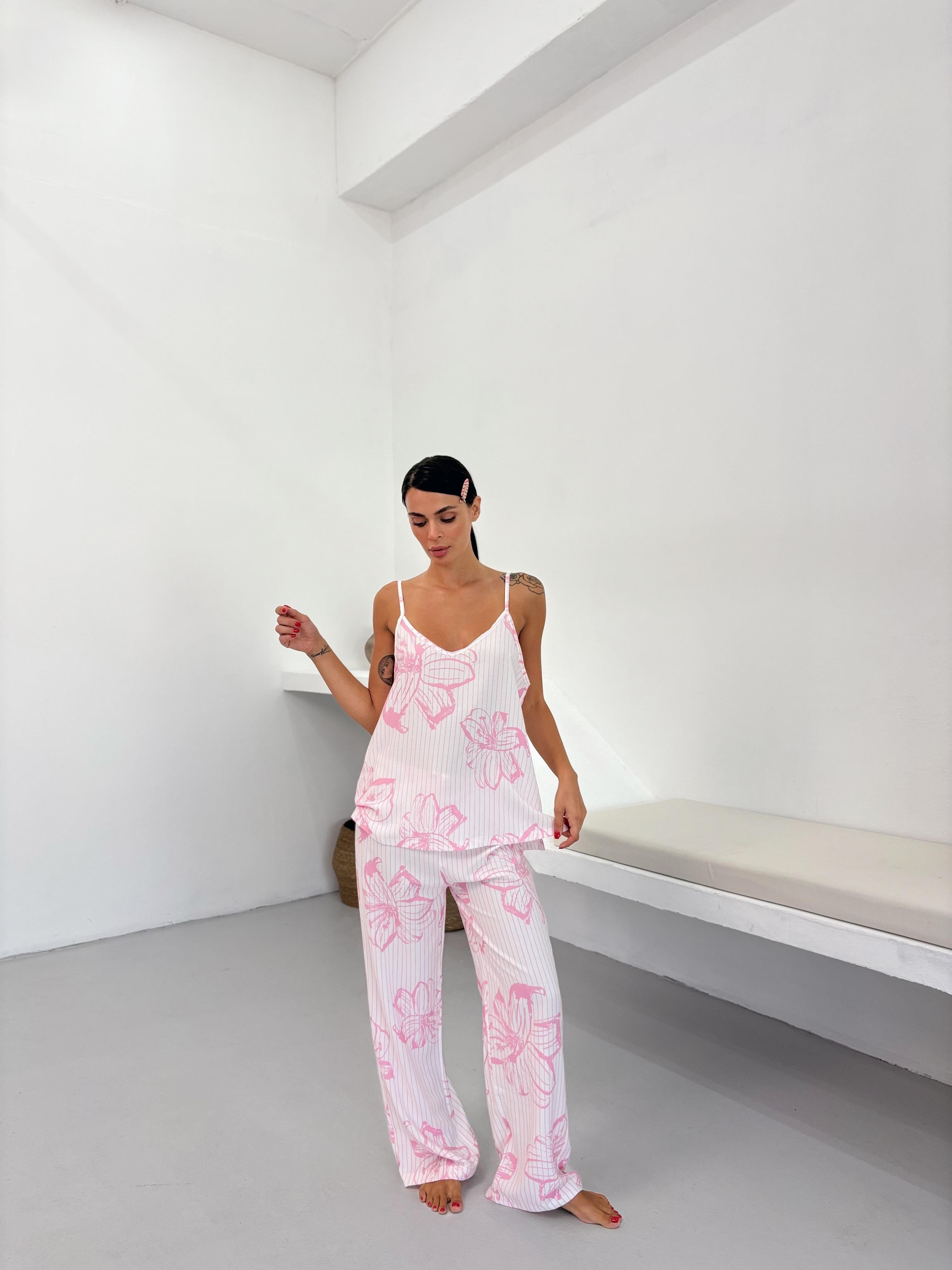 Pembe Çiçek Desen Ayarlanabilir Askı Pamuklu Atlet