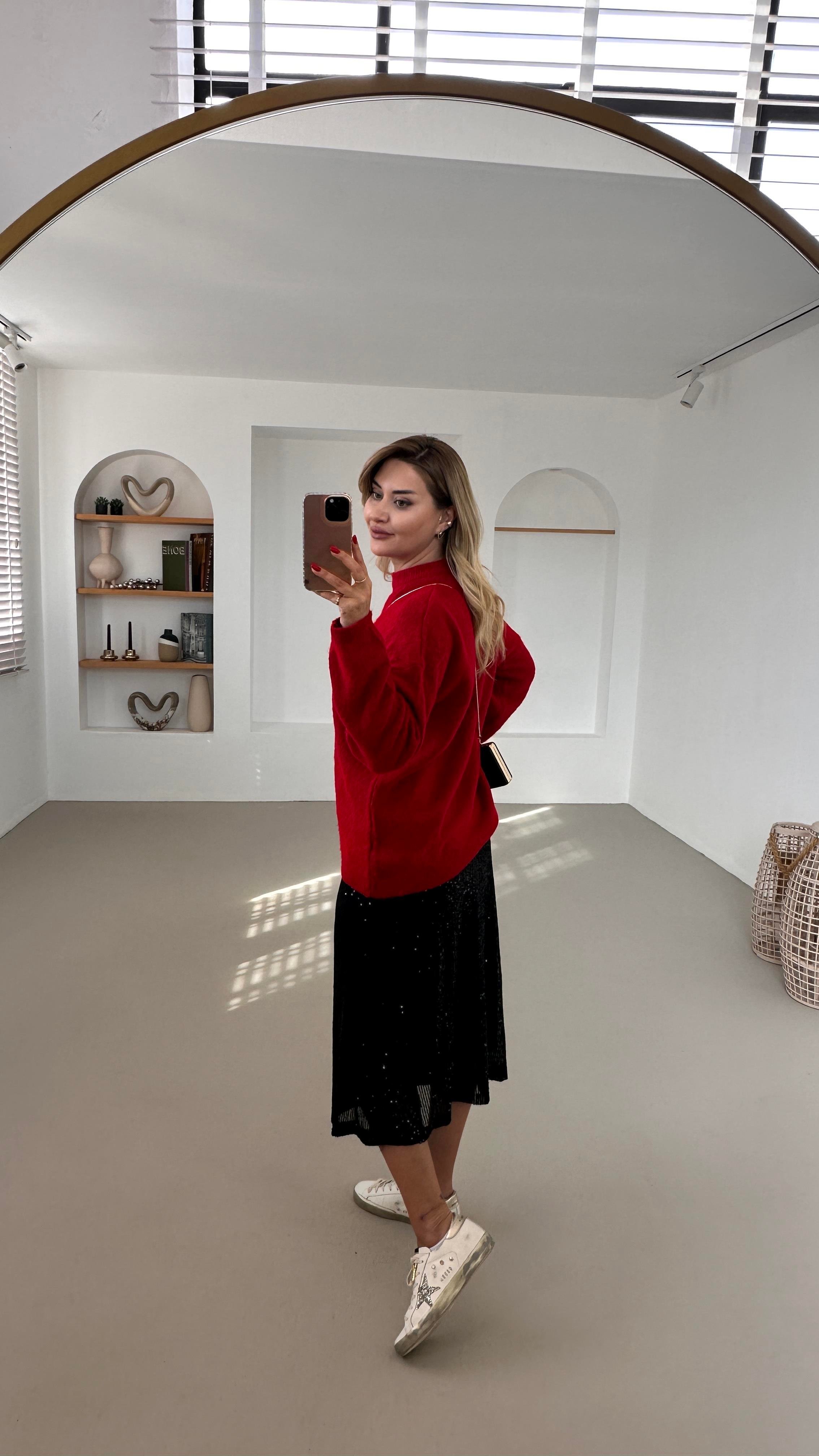 Premium Seri Bisiklet Yaka Oversize Kırmızı Yumoş Kazak