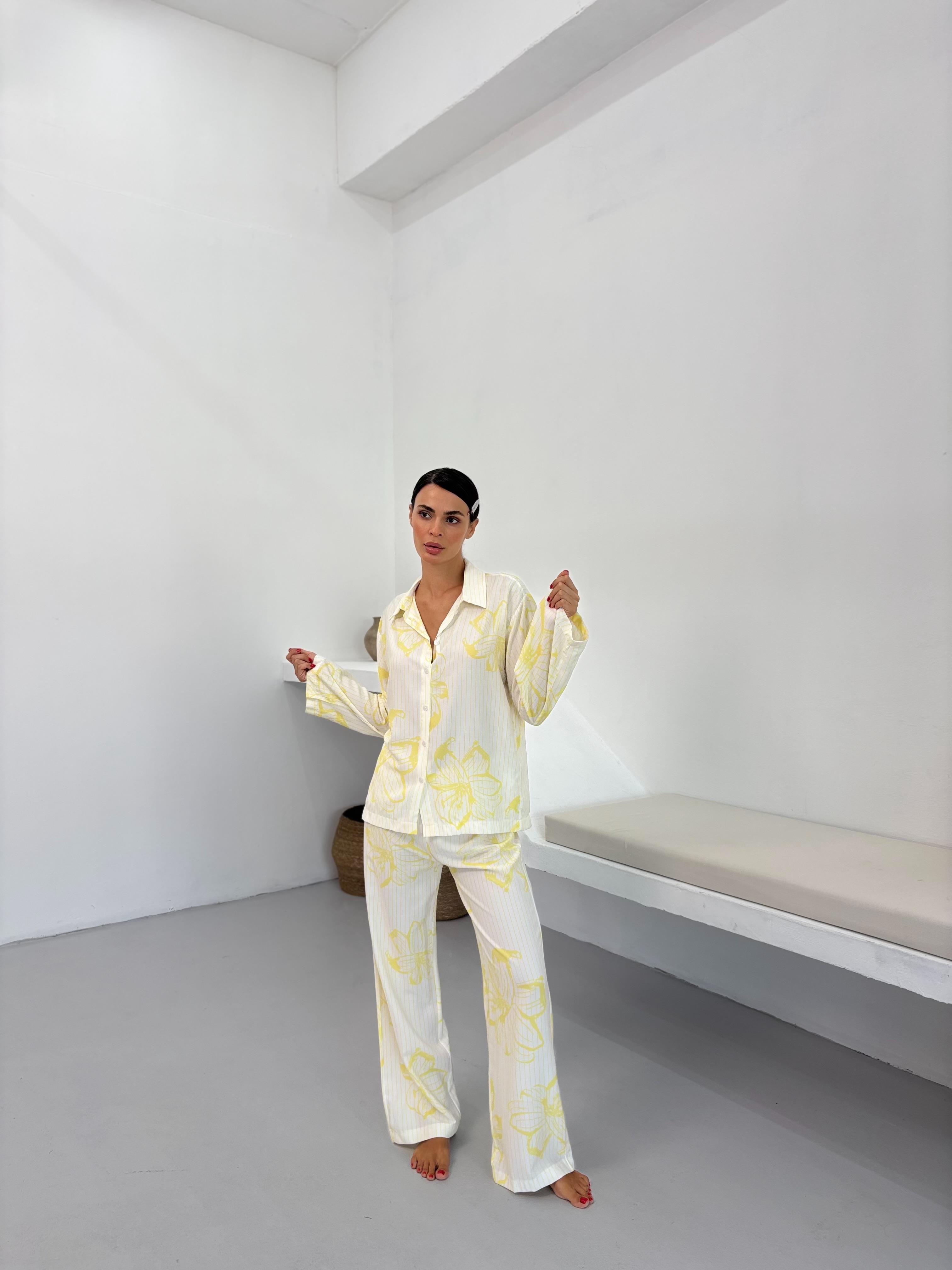 Sarı Çiçek Desen Pamuklu Gömlek Pijama Takım