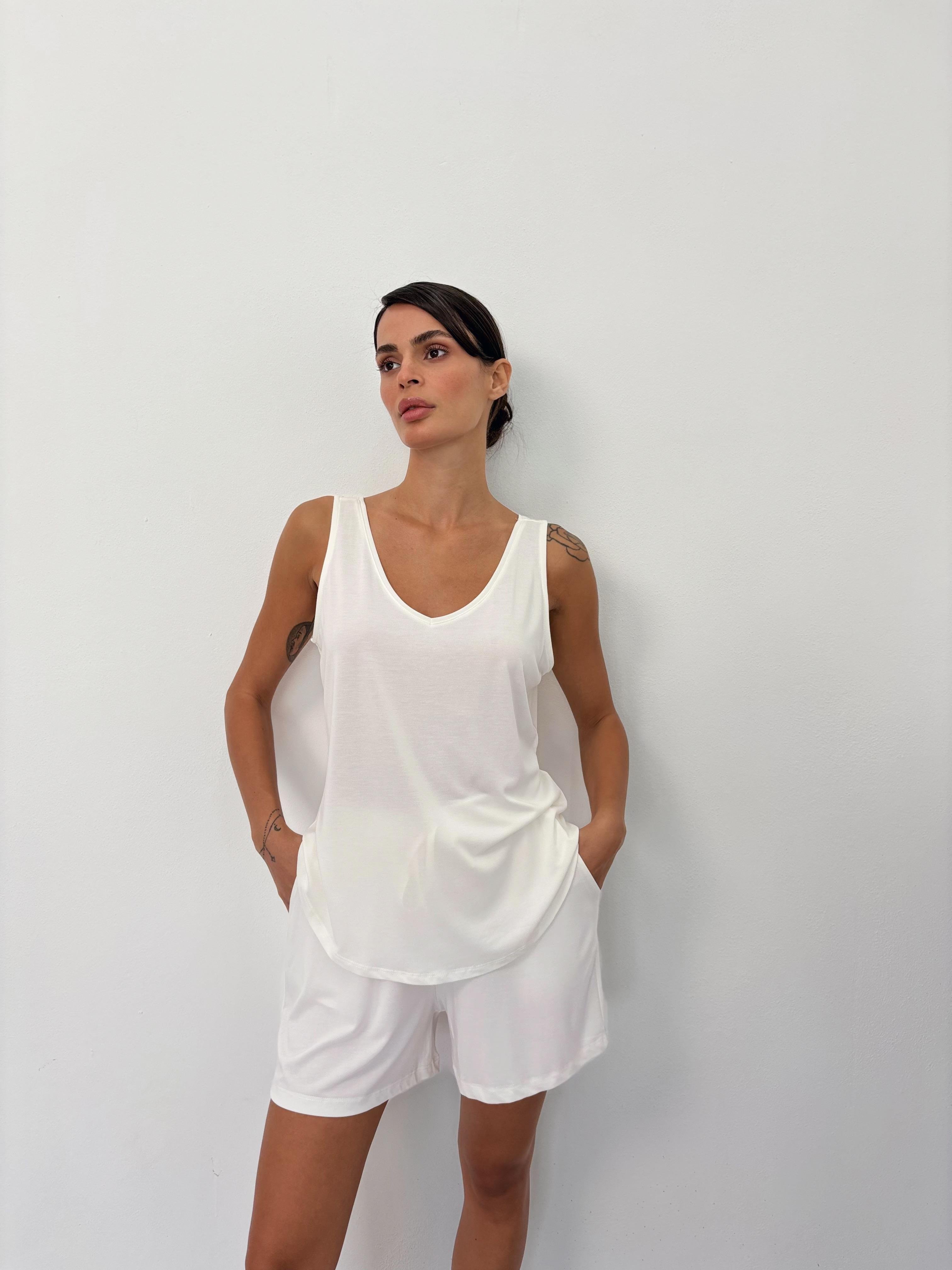 V Yaka Dökümlü Ekru Modal Atlet