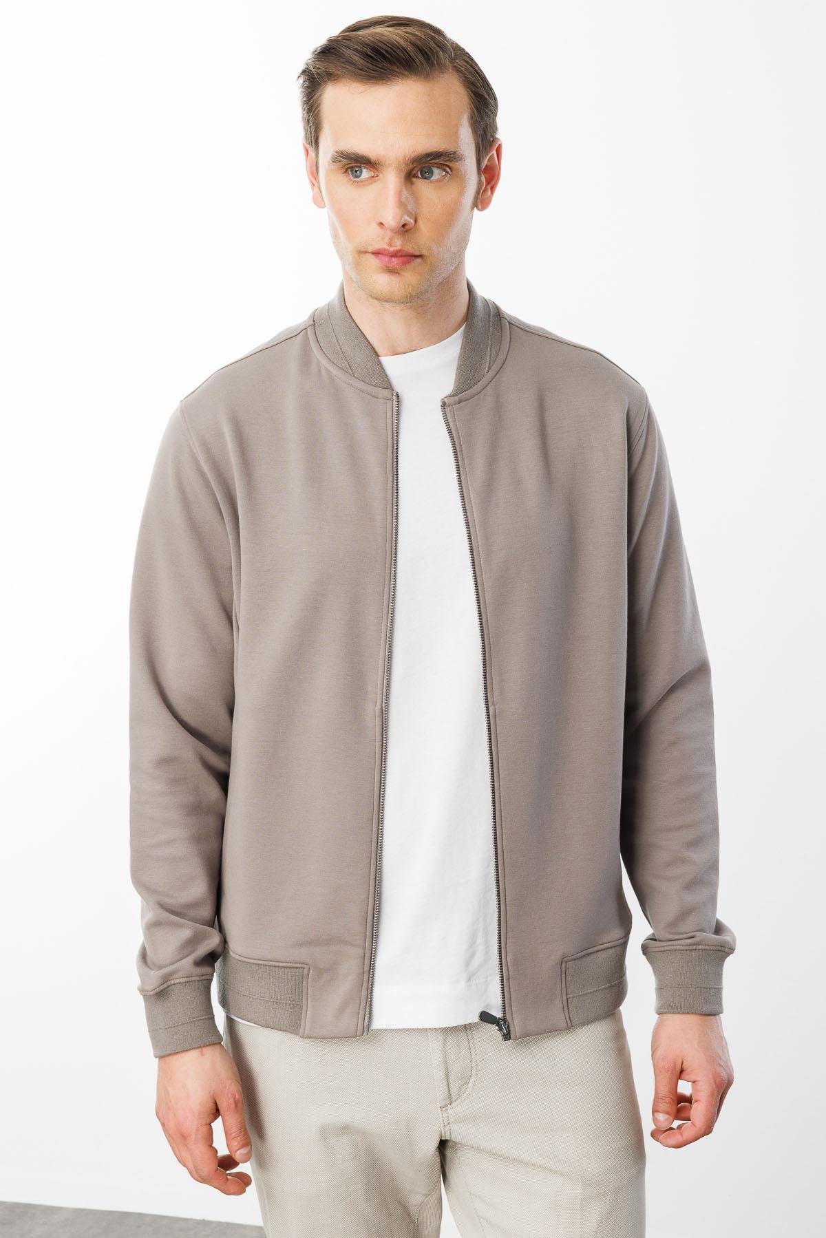 24454Erkek Cepleri Fermuarlı Eşofman Üstü Vizon