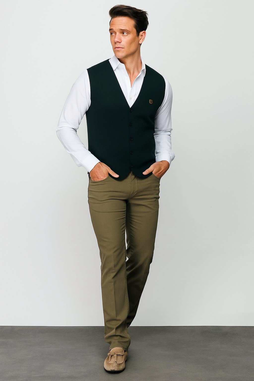 22511Erkek İnce Triko Düz Yelek Nefti