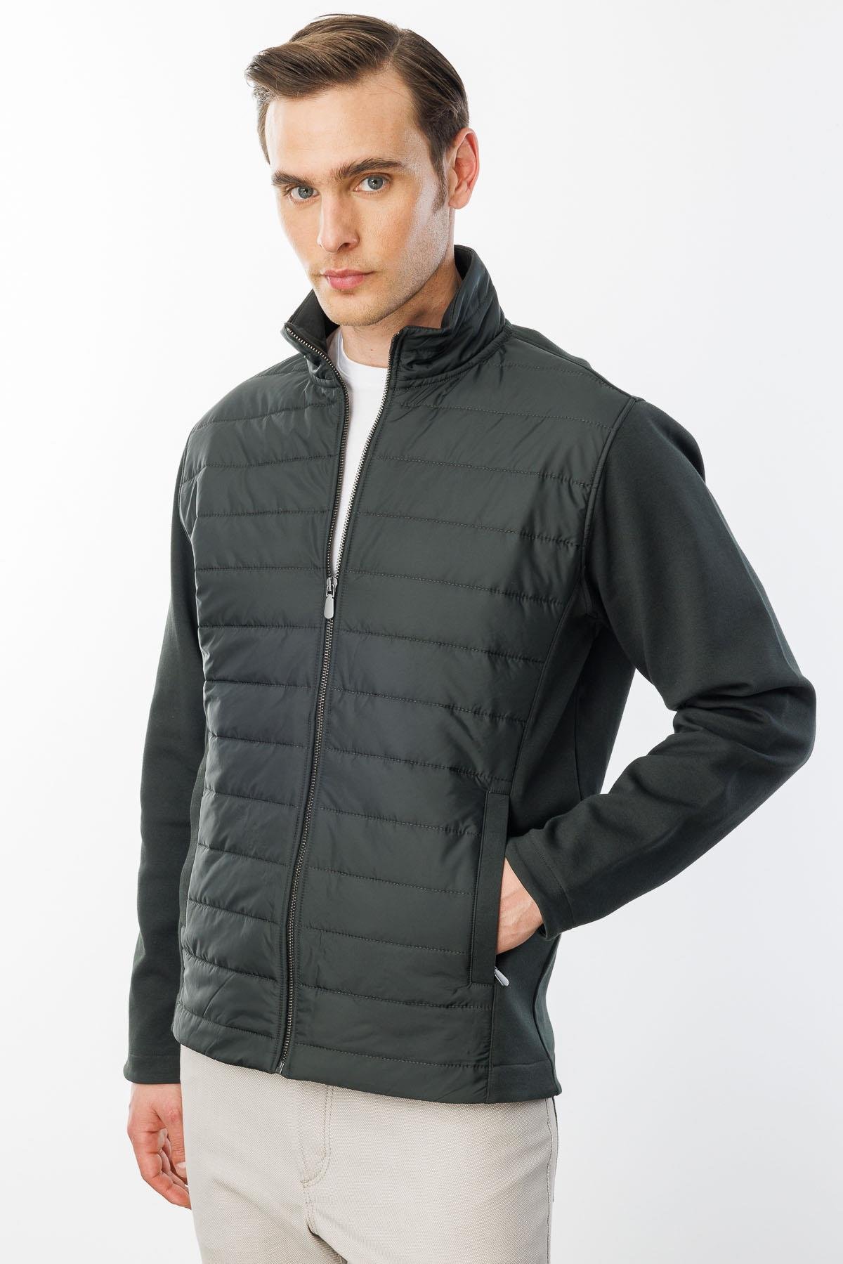 24453Erkek Önü Kapitone Eşofman Üstü Haki