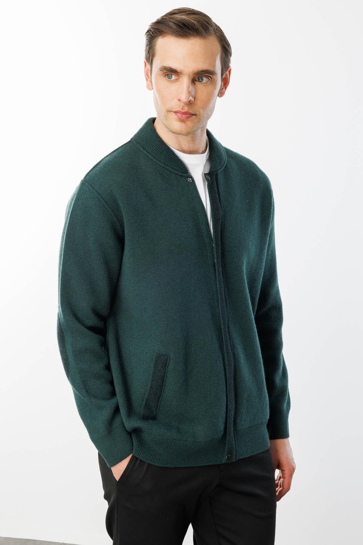 22523Мужское пальто из шерстяного трикотажа Зеленый