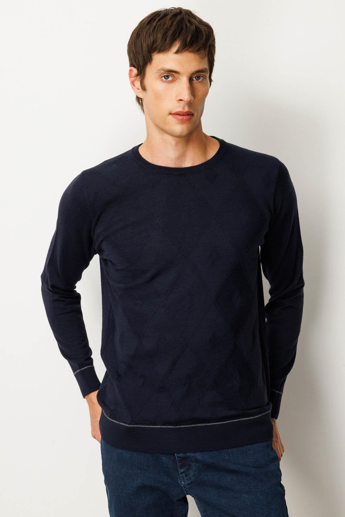 25603Erkek Sıfır Yaka Çizgili Baklavalı Yün Kazak K.Lacivert