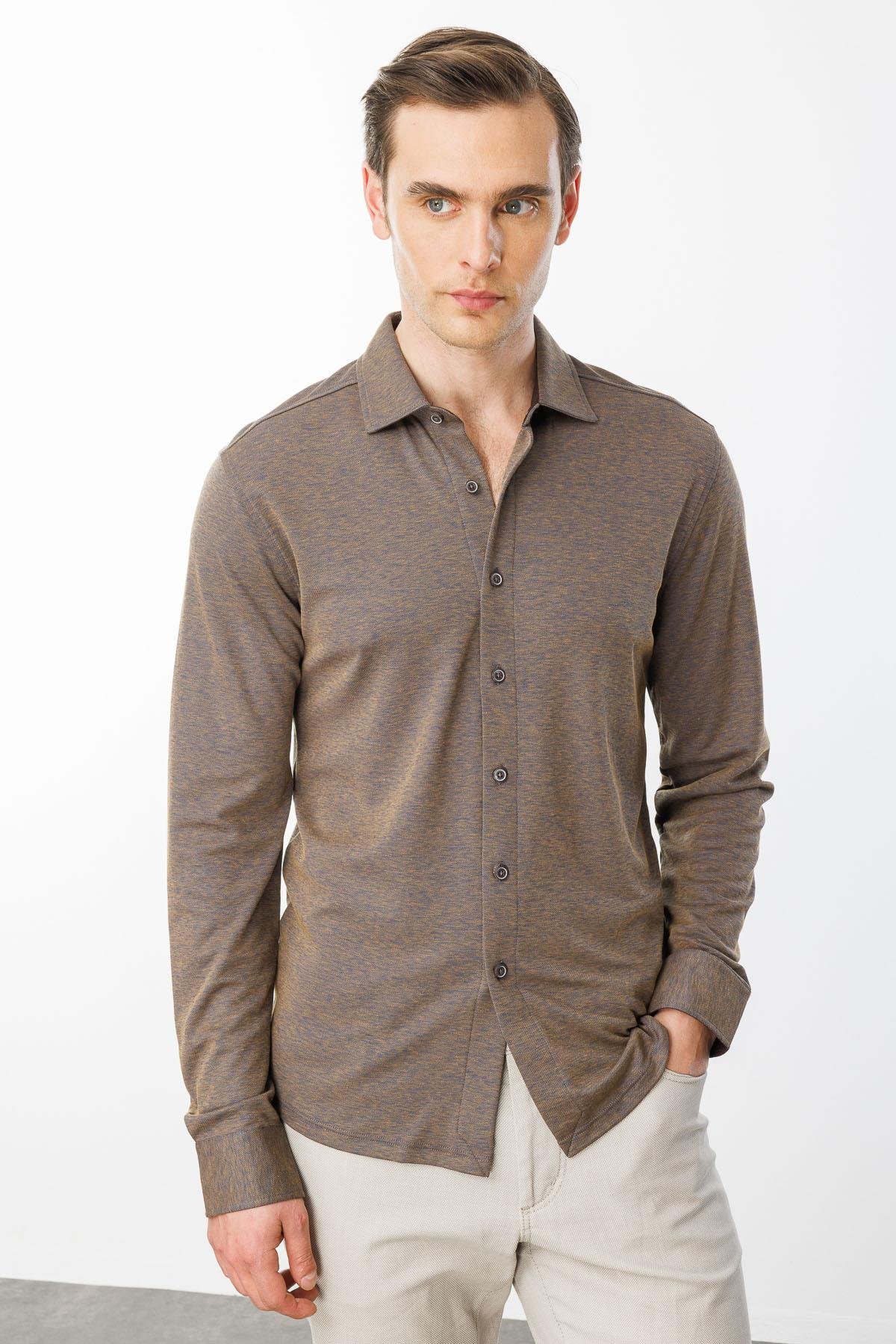 950Erkek Uzun Kol Manşetli Gömlek Kahve