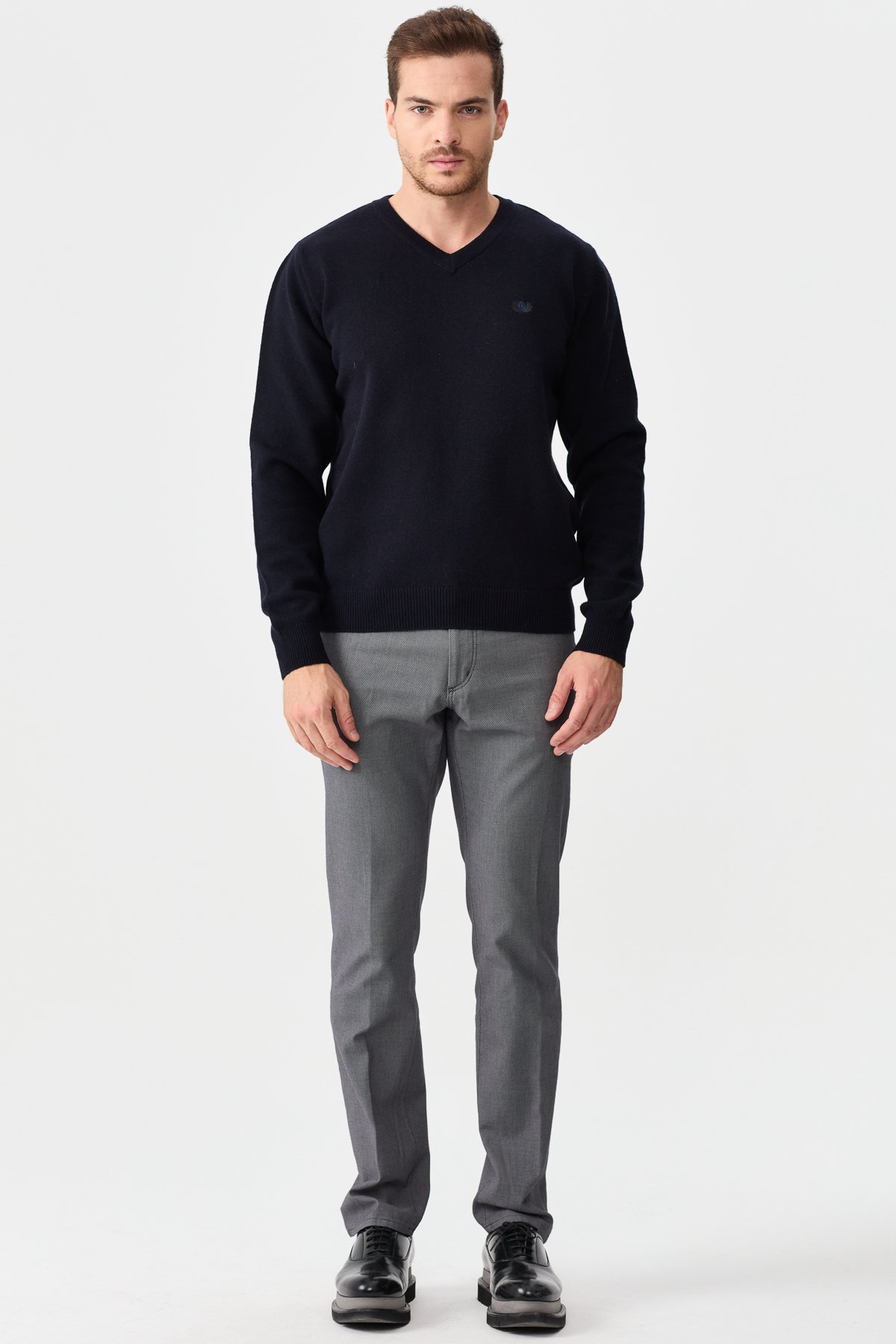 22582Erkek V Yaka Klasik Kazak K.Lacivert