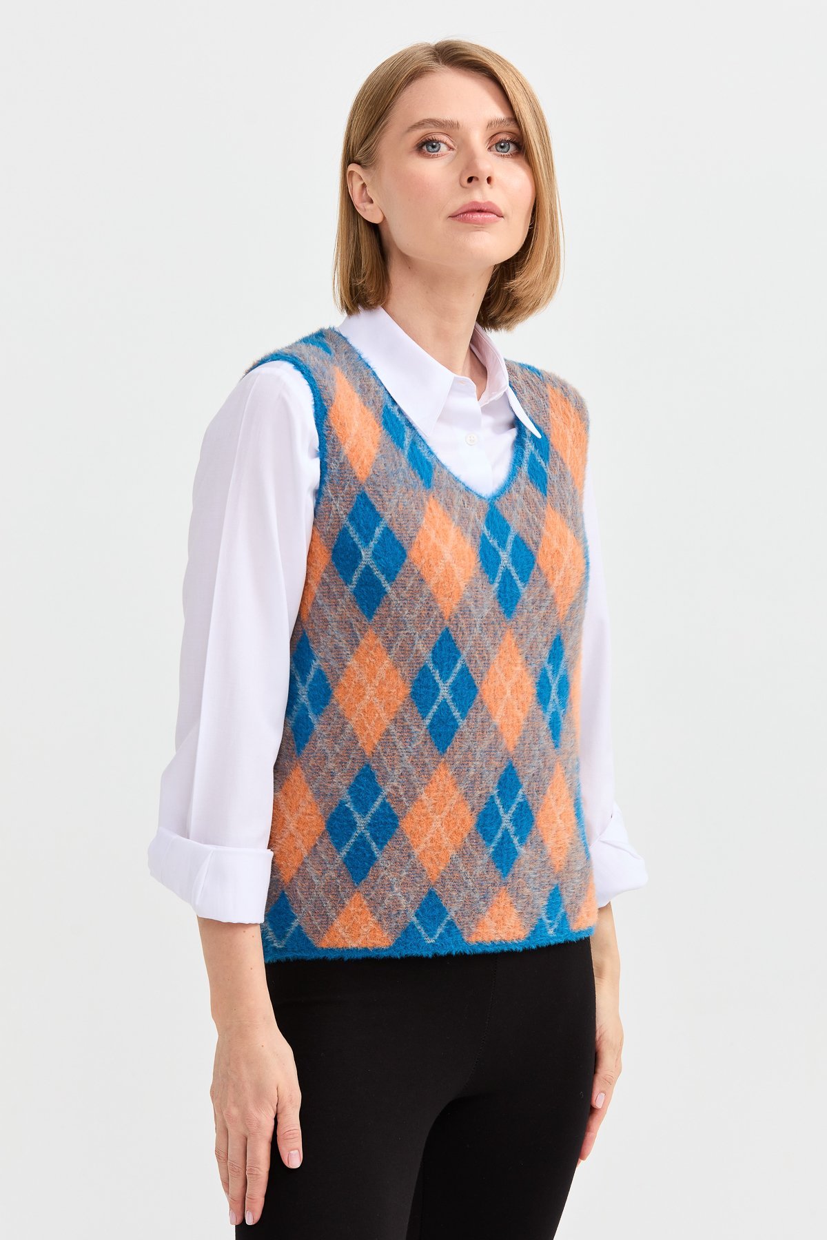 22266Kadın Baklava Desenli Süveter 23