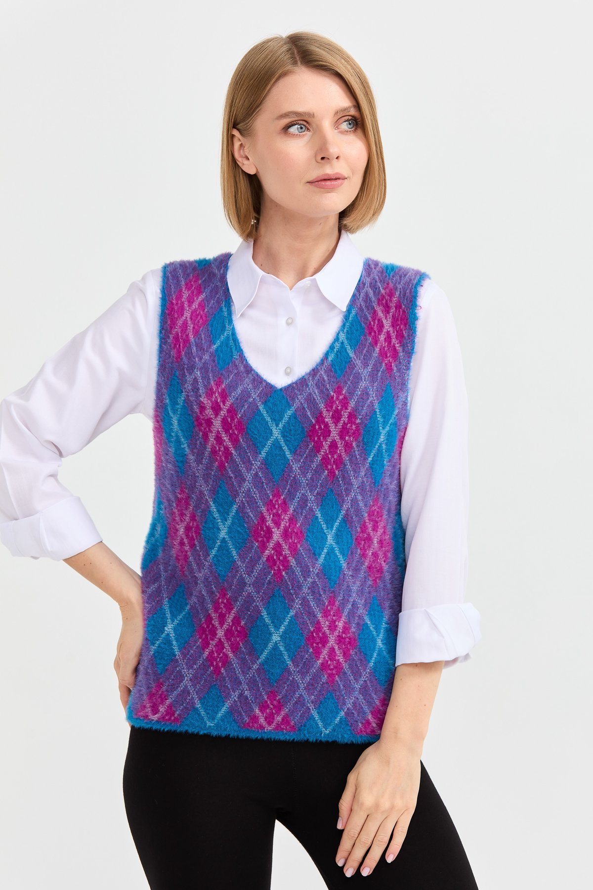 Женский жилет с рисунком ромбик 24