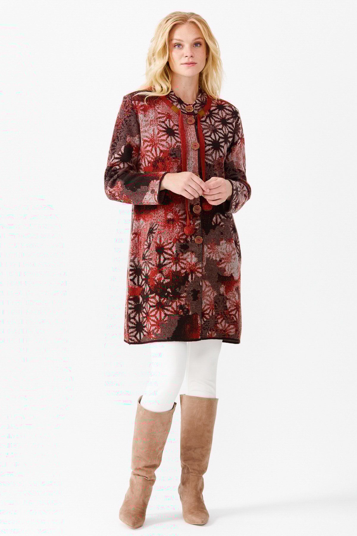 22159Женское длинное пальто с воротником-стойкой и рисунком, кирпичного цвета