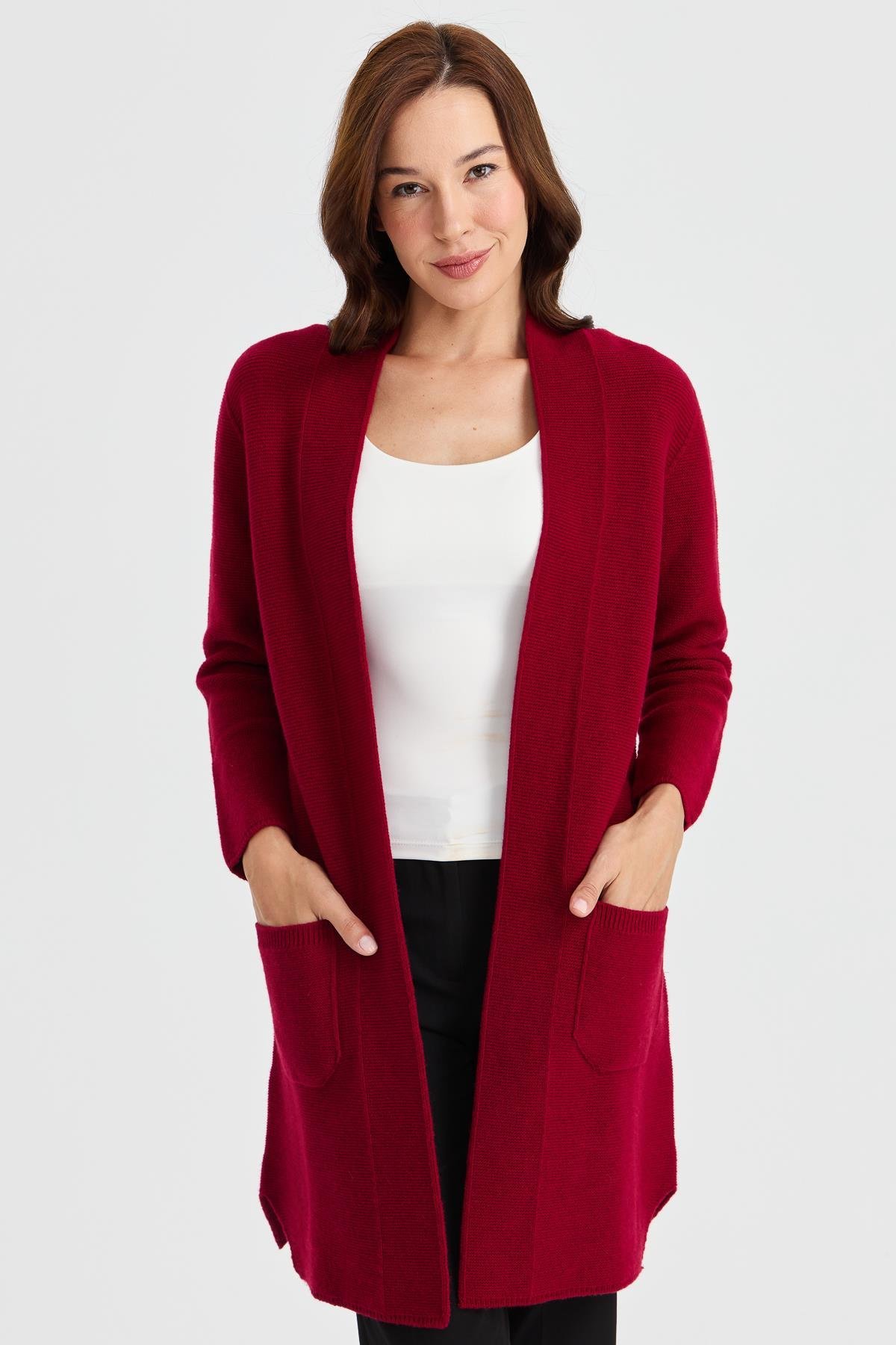 Женское длинное шерстяное пальто с высоким воротником и тесьмой