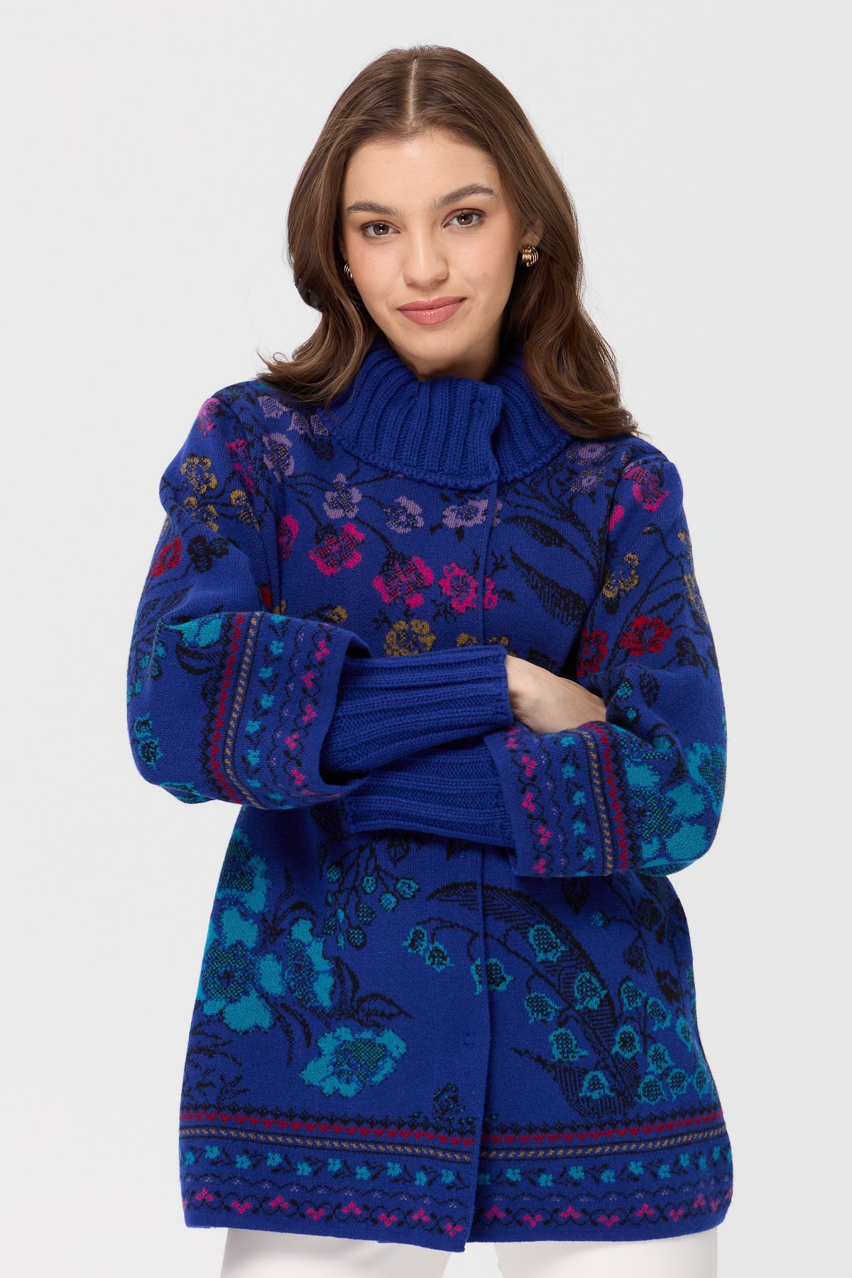 23017Kadın Dik Yaka Sarmaşık Çiçekli Yün Kaban K.Saks Mavi