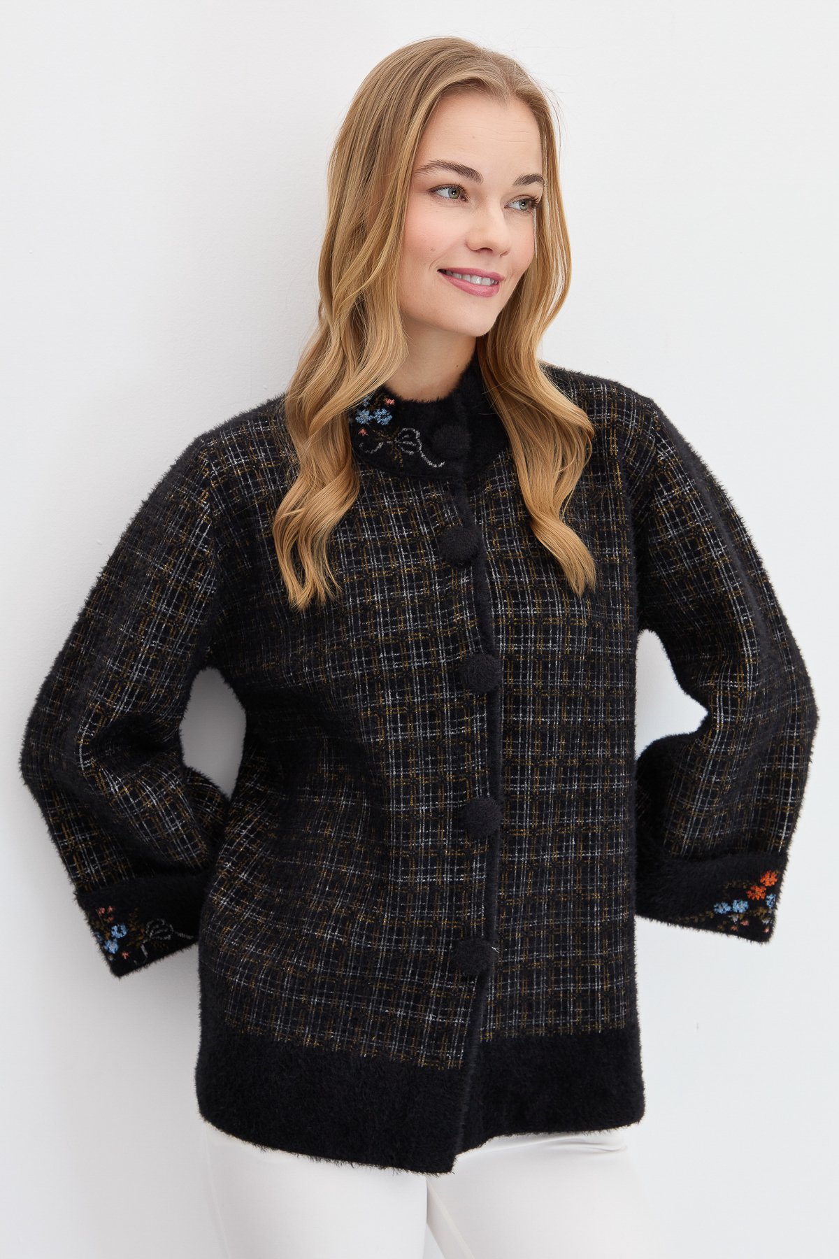 23398Kadın Hakim Yaka Düğmeli Ceket Siyah