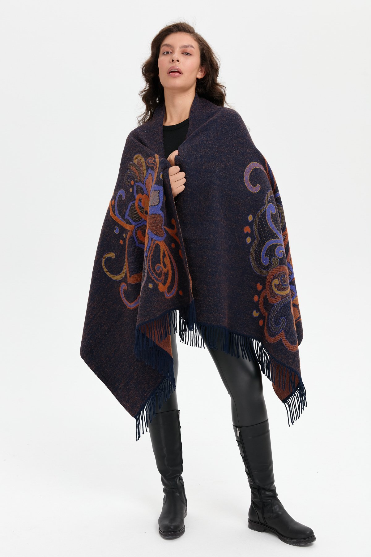 24029Kadın Karışık Büyük Çiçek Desenli Battal Boy Şal Lacivert_Sax Sim