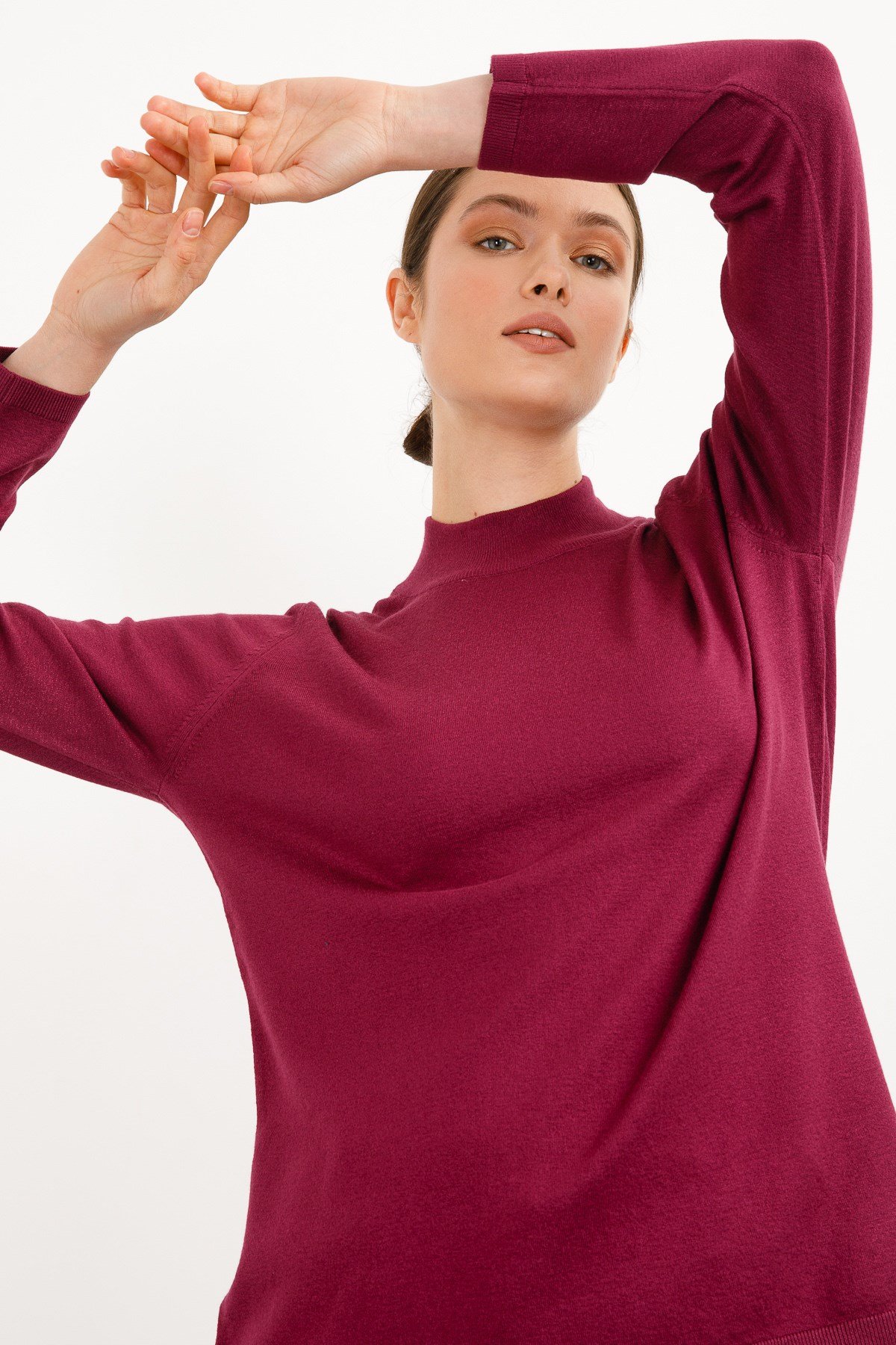 Женская базовая блузка с высоким воротником из лайкры цвета сливы