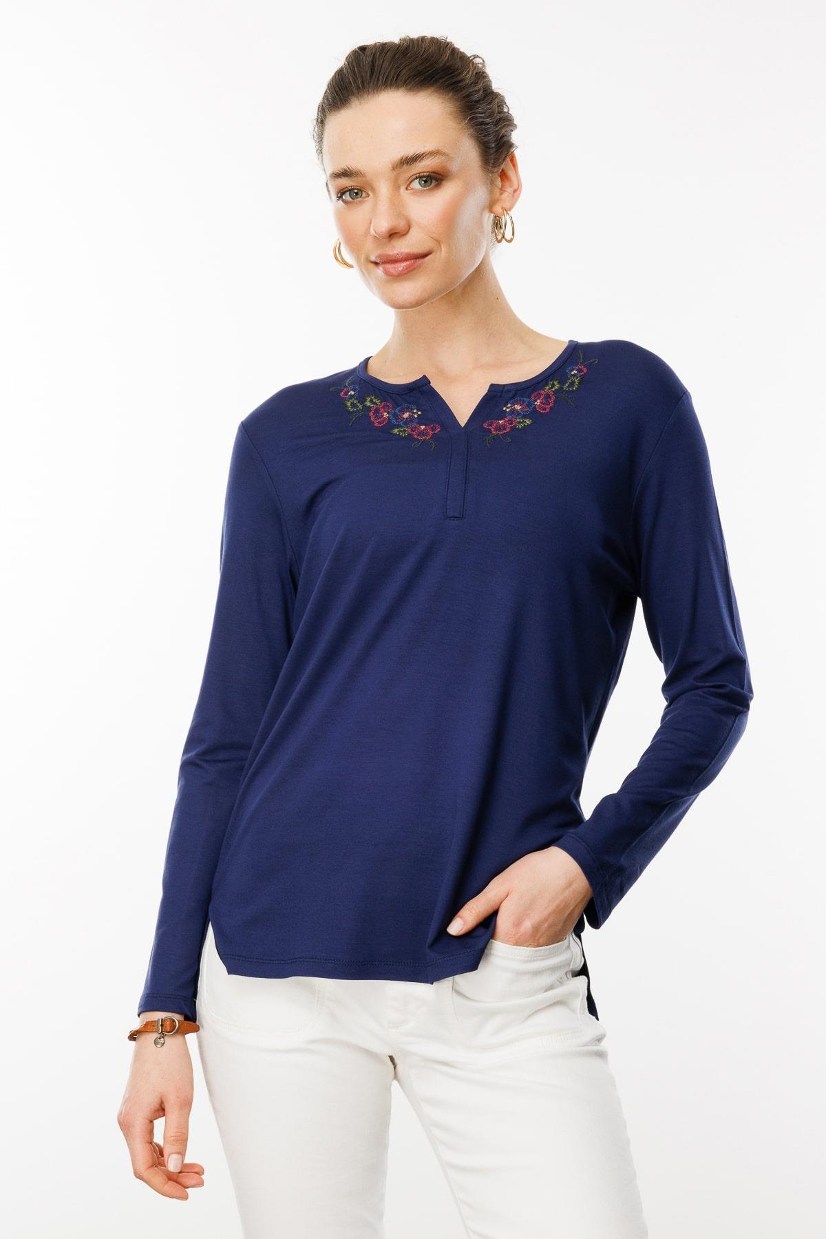 25702Kadın Nakış İşlemeli Uzun Kollu Penye Bluz Lacivert
