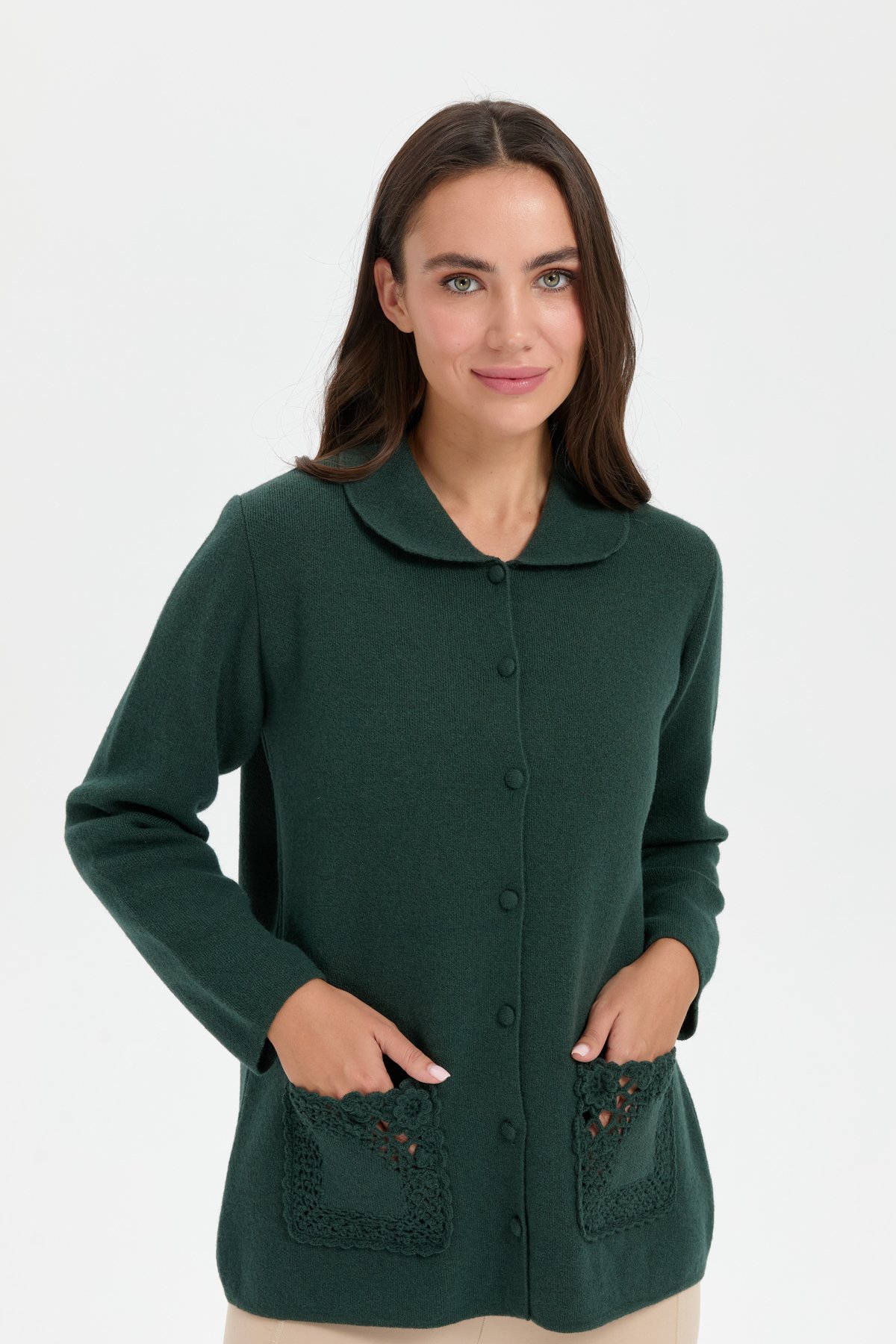 24015Kadın Polo Yaka Cebi Gül İşlemeli Kısa Yün Hırka Yeşil