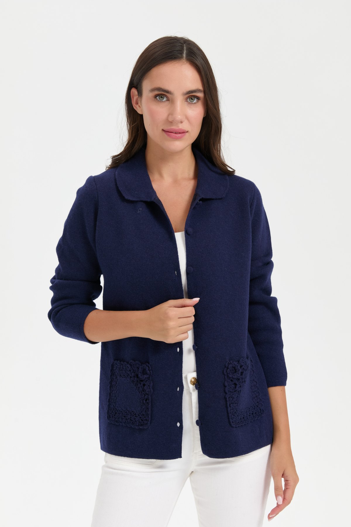 24015Kadın Polo Yaka Cebi Gül İşlemeli Kısa Yün Hırka Y.A Lacivert