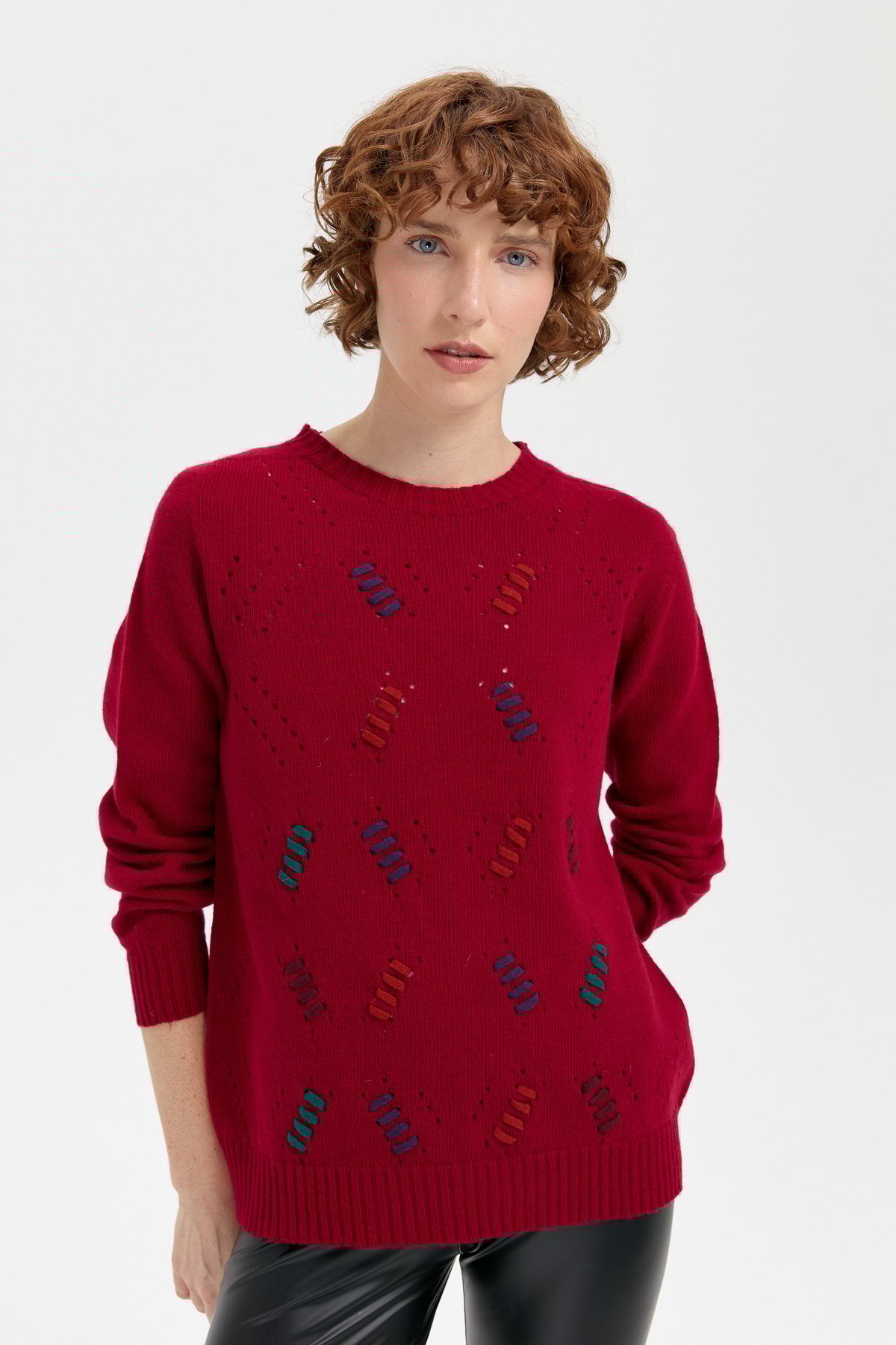 24211Kadın Sıfır Yaka Dikişsiz Yün Kazak V.Çürüğü