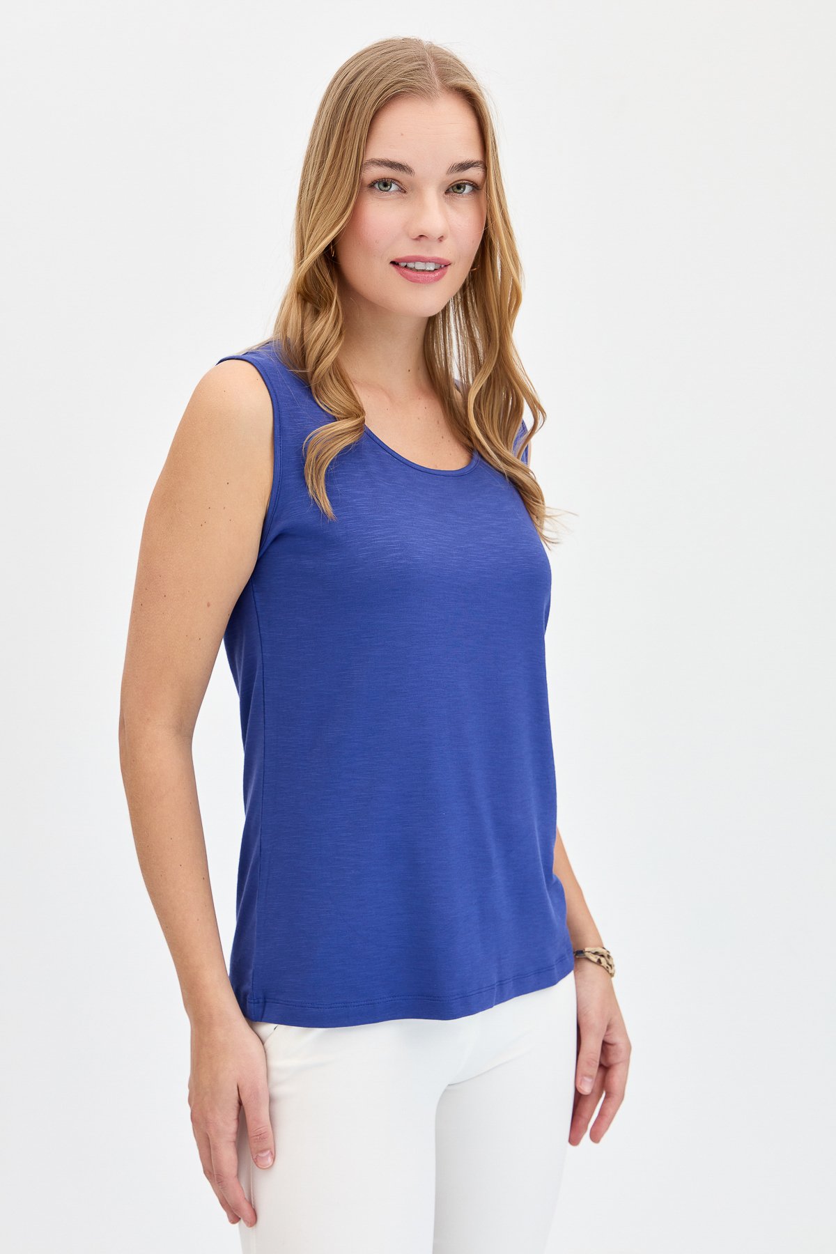 KMY24086Kadın Sıfır Yaka Flamlı Kumaş Basic Askılı Tshirt İndigo