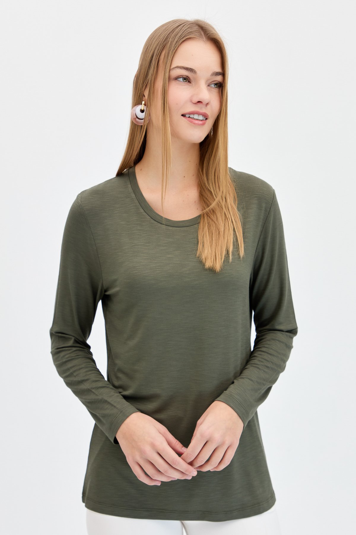 KMY24093Kadın Sıfır Yaka Flamlı Kumaş Basic Penye Bluz Haki