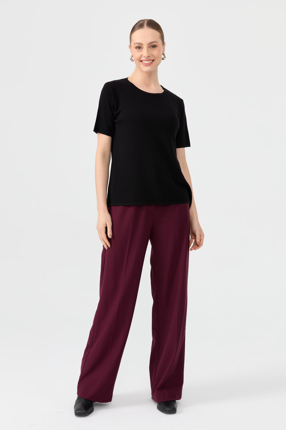 24112Kadın Sıfır Yaka Kısa Kollu Basic Yün Bluz Siyah