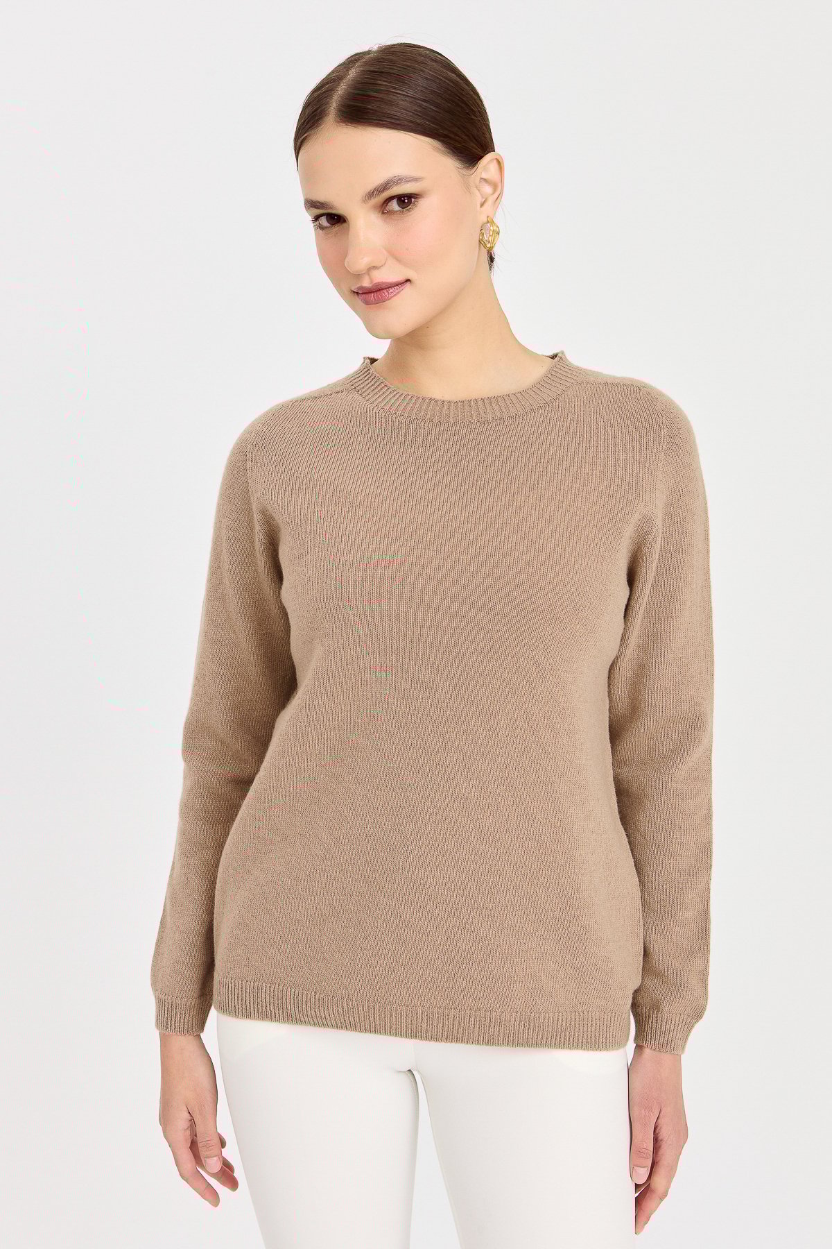 23163Kadın Sıfır Yaka Klasik Yün Kazak Bej
