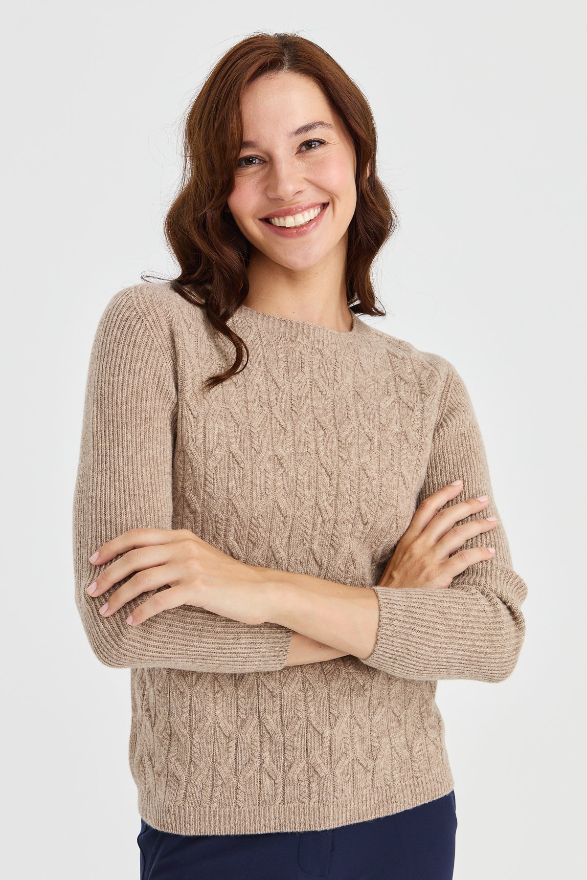 23152Kadın Sıfır Yaka Önü Yürütmeli Yün Kazak K.Bej