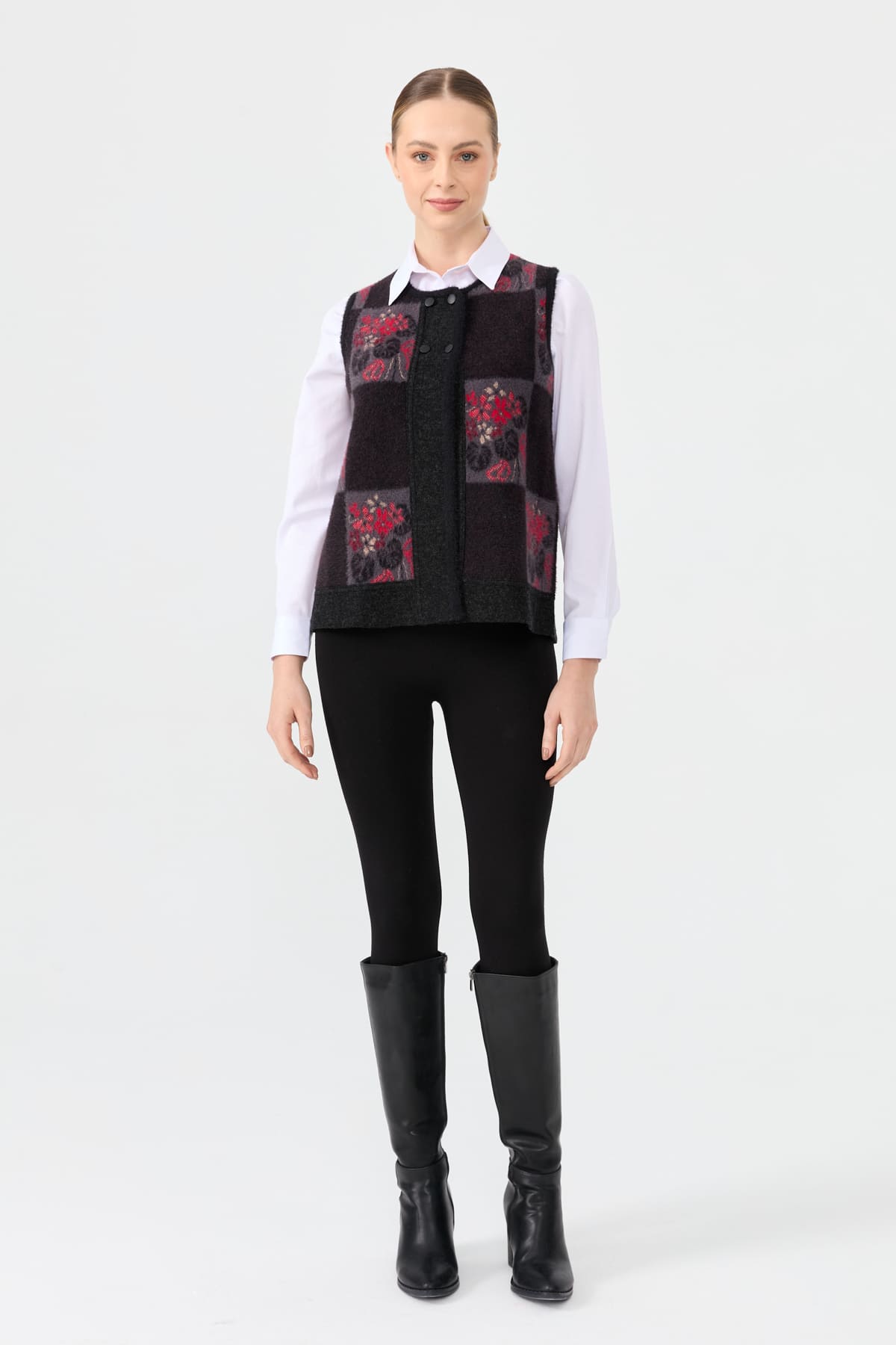 24074Kadın Sıfır Yaka Patchwork Arkası Keçe Kısa Yün Yelek Siyah