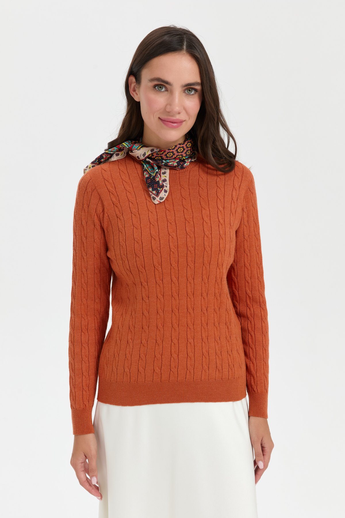 23329Kadın Sıfır Yaka Saç Örgülü Kazak Turuncu