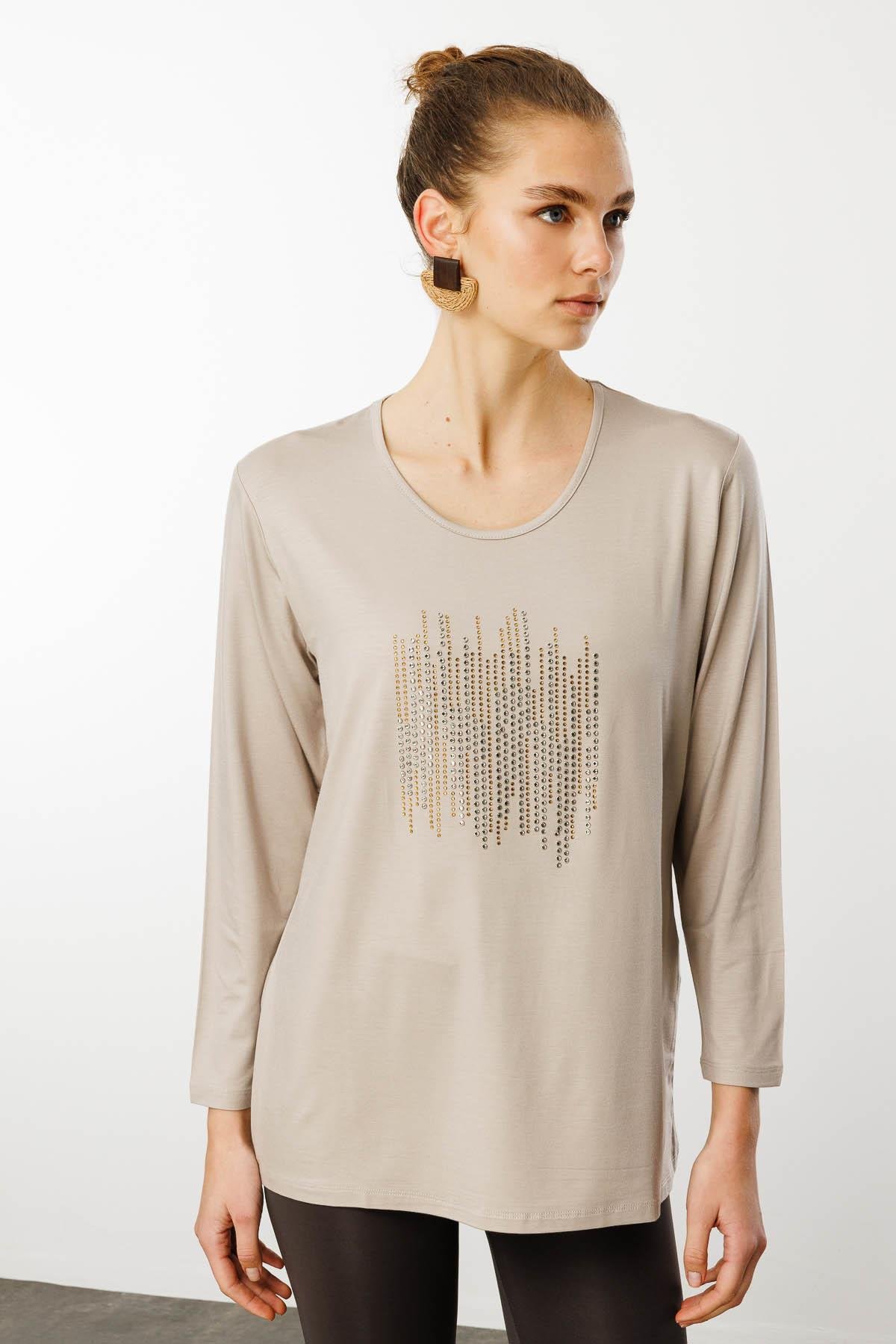 25770Kadın Sıfır Yaka Taş Baskılı Penye Bluz Bej