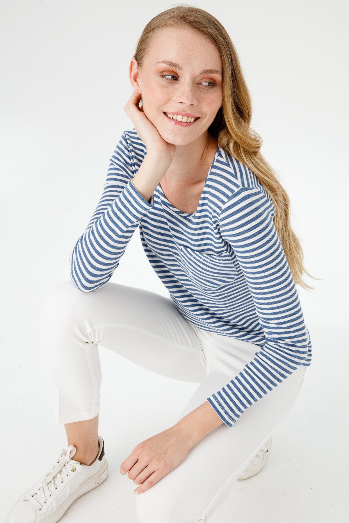 Women's Crew Neck T-Shirt Blue