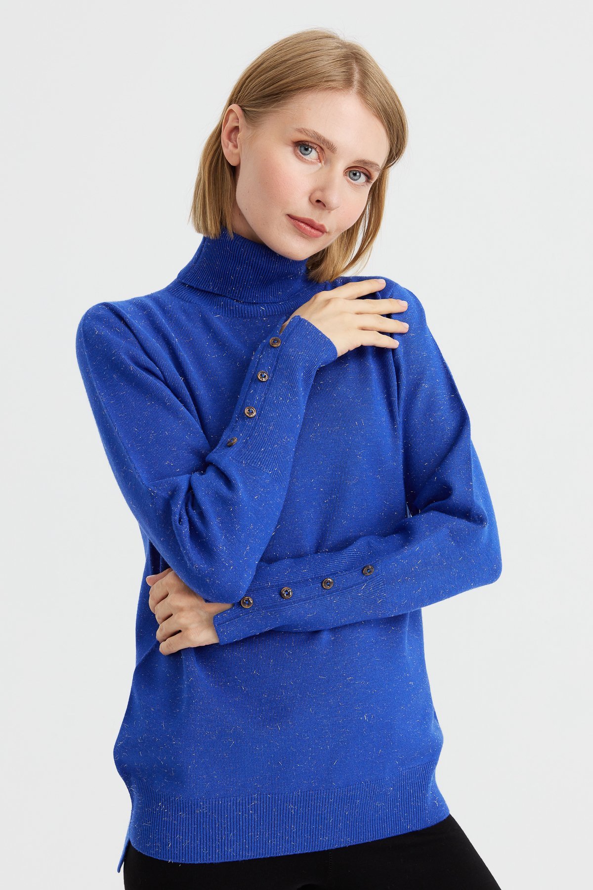 22330Kadın Tam Balıkçı Yaka Kol Ucu Yırtmaçlı Kazak S.Mavi