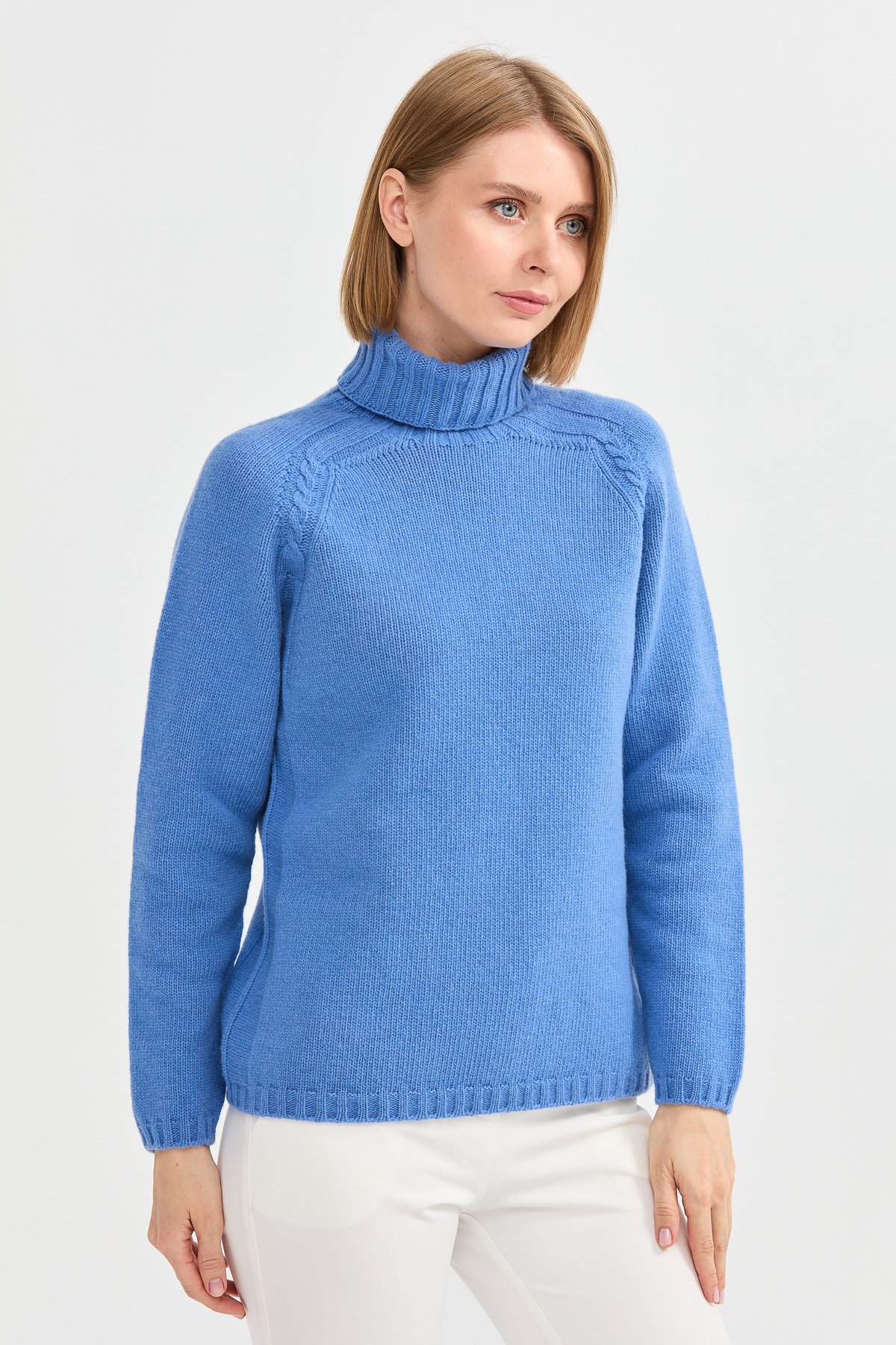 22097Kadın Tam Balıkçı Yaka Omzu Saç Örgülü Yün Kazak O.Mavi