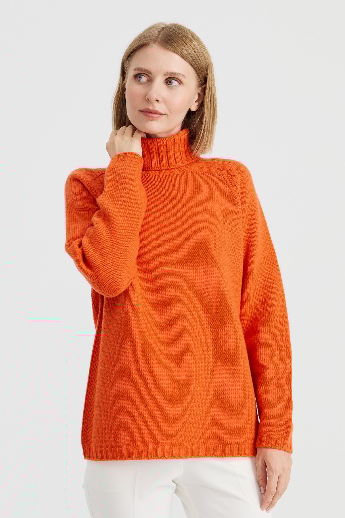 22097Kadın Tam Balıkçı Yaka Omzu Saç Örgülü Yün Kazak Portakal