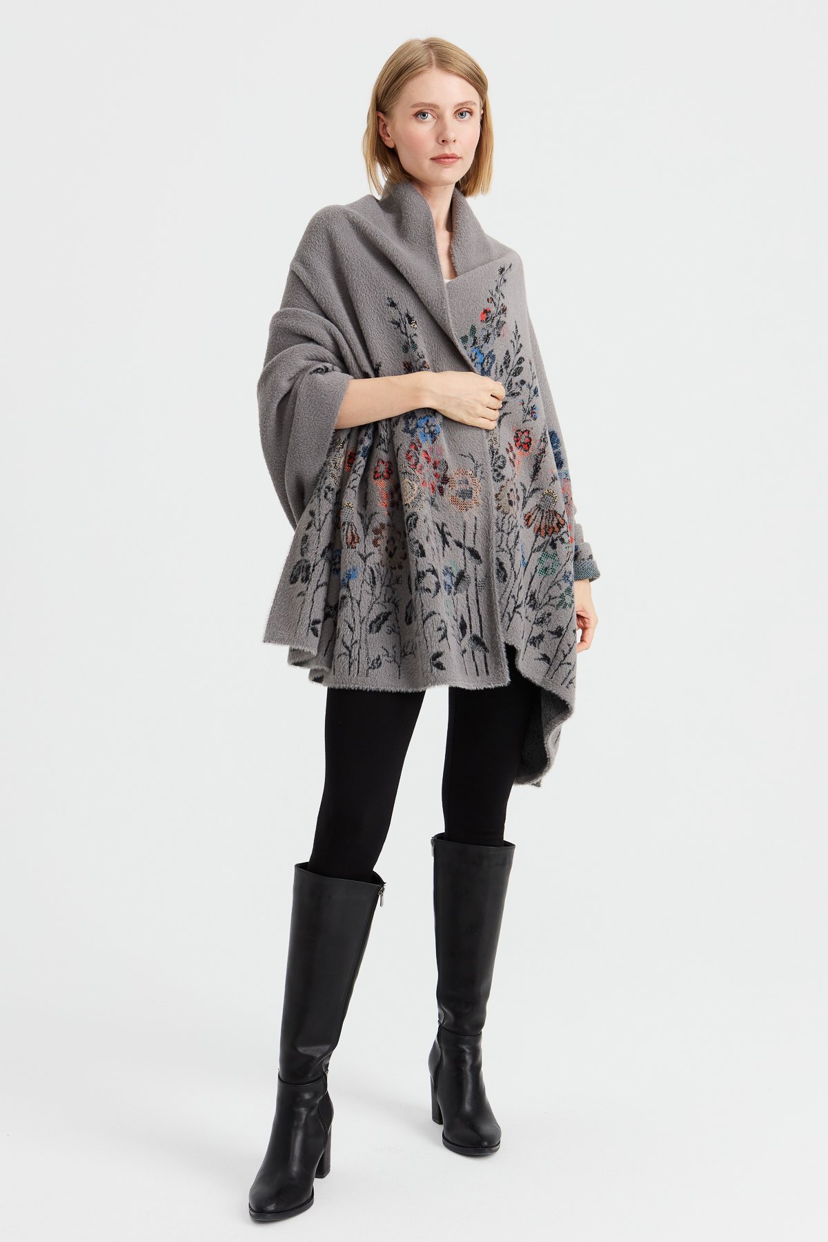 Женская шерстяная трикотажная шаль с узором полевых цветов по краям