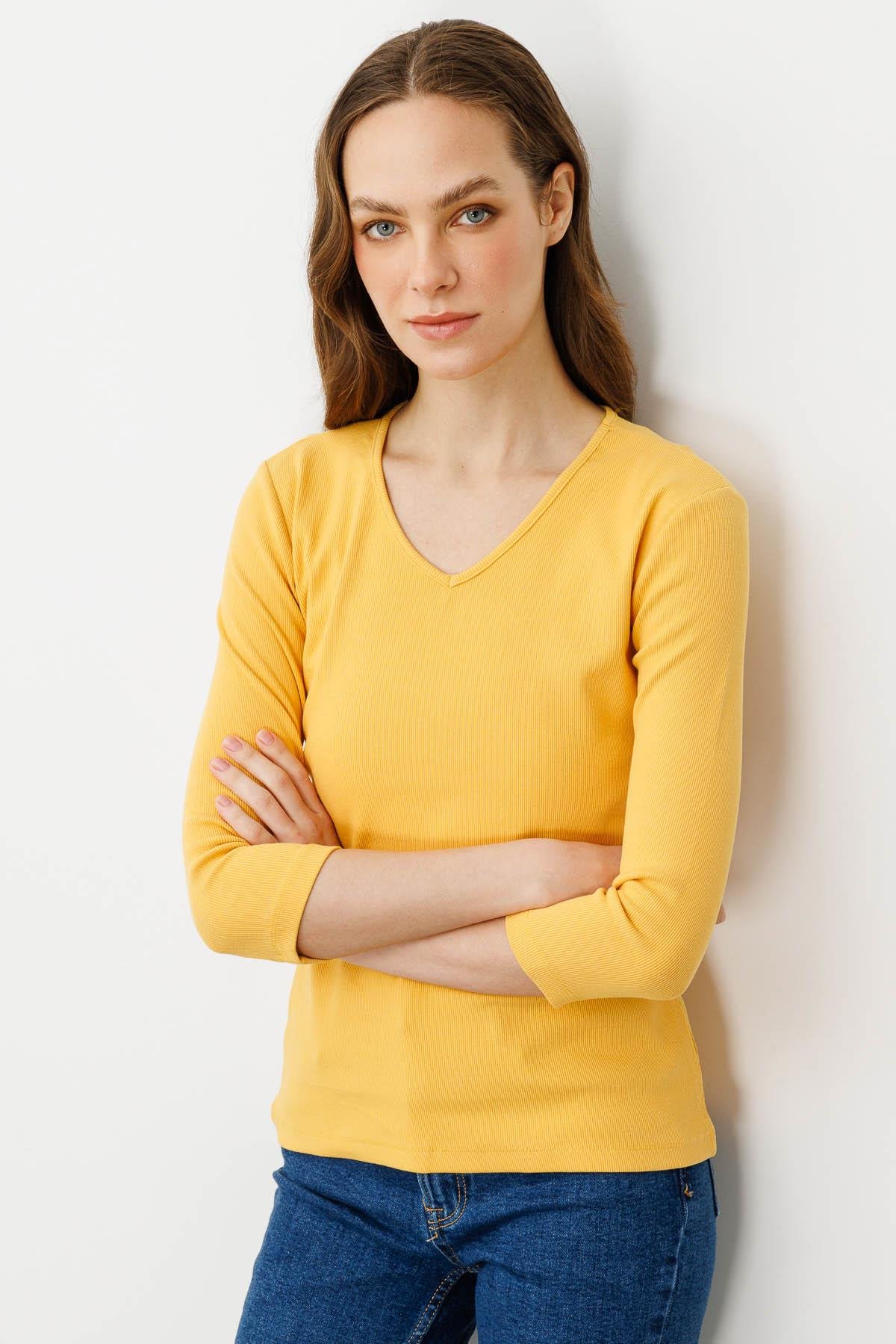 20794Kadın V Yaka Kaşkorse Penye Bluz Hardal