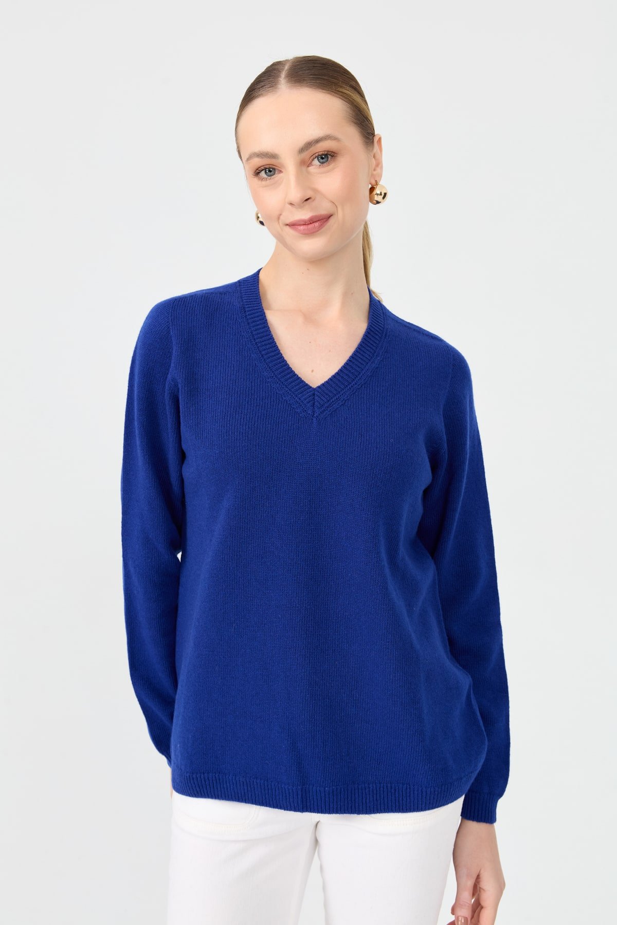 23165Kadın V Yaka Klasik Yün Kazak K.S.Mavi