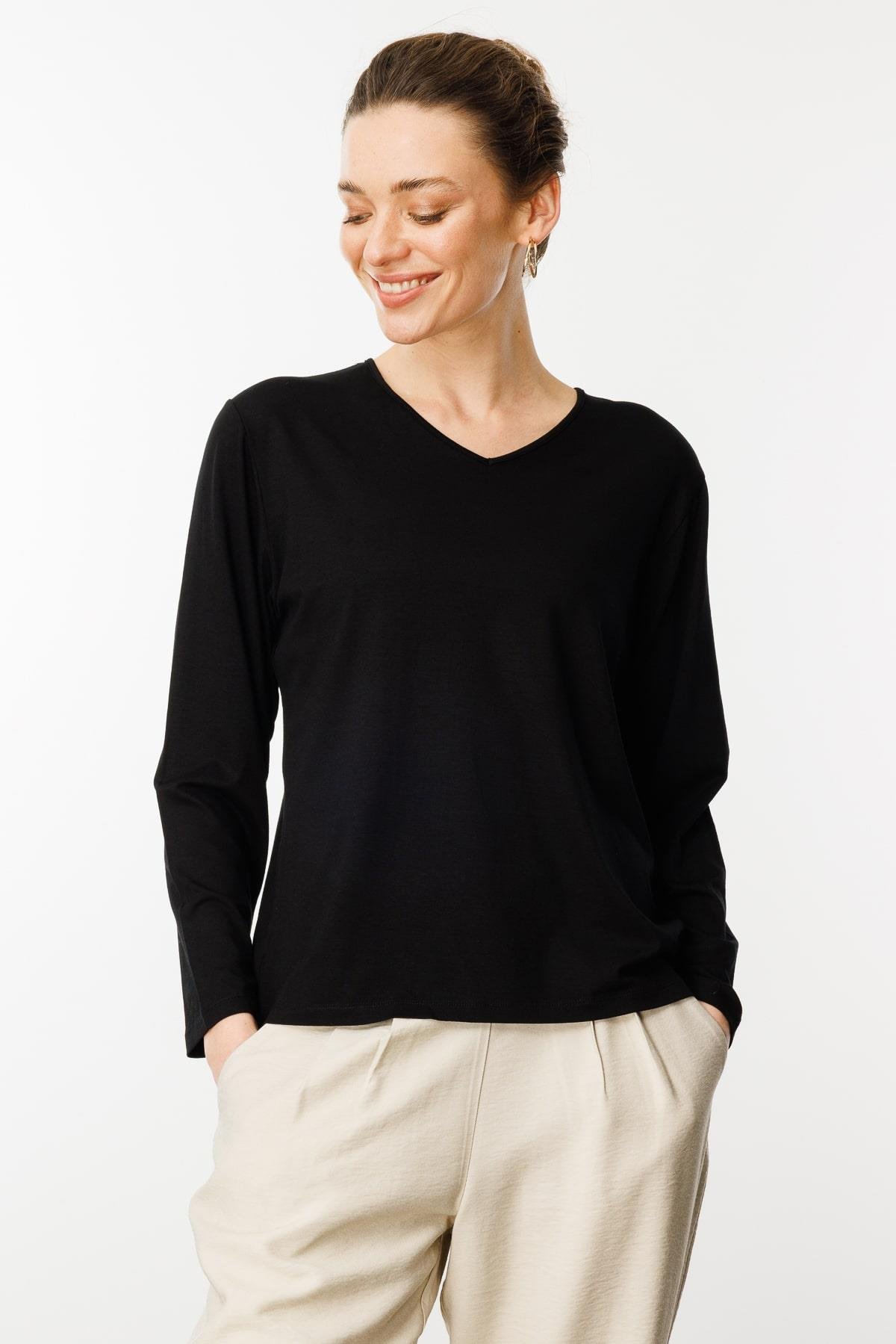 23789Kadın V Yaka Uzun Kollu Penye Bluz Siyah